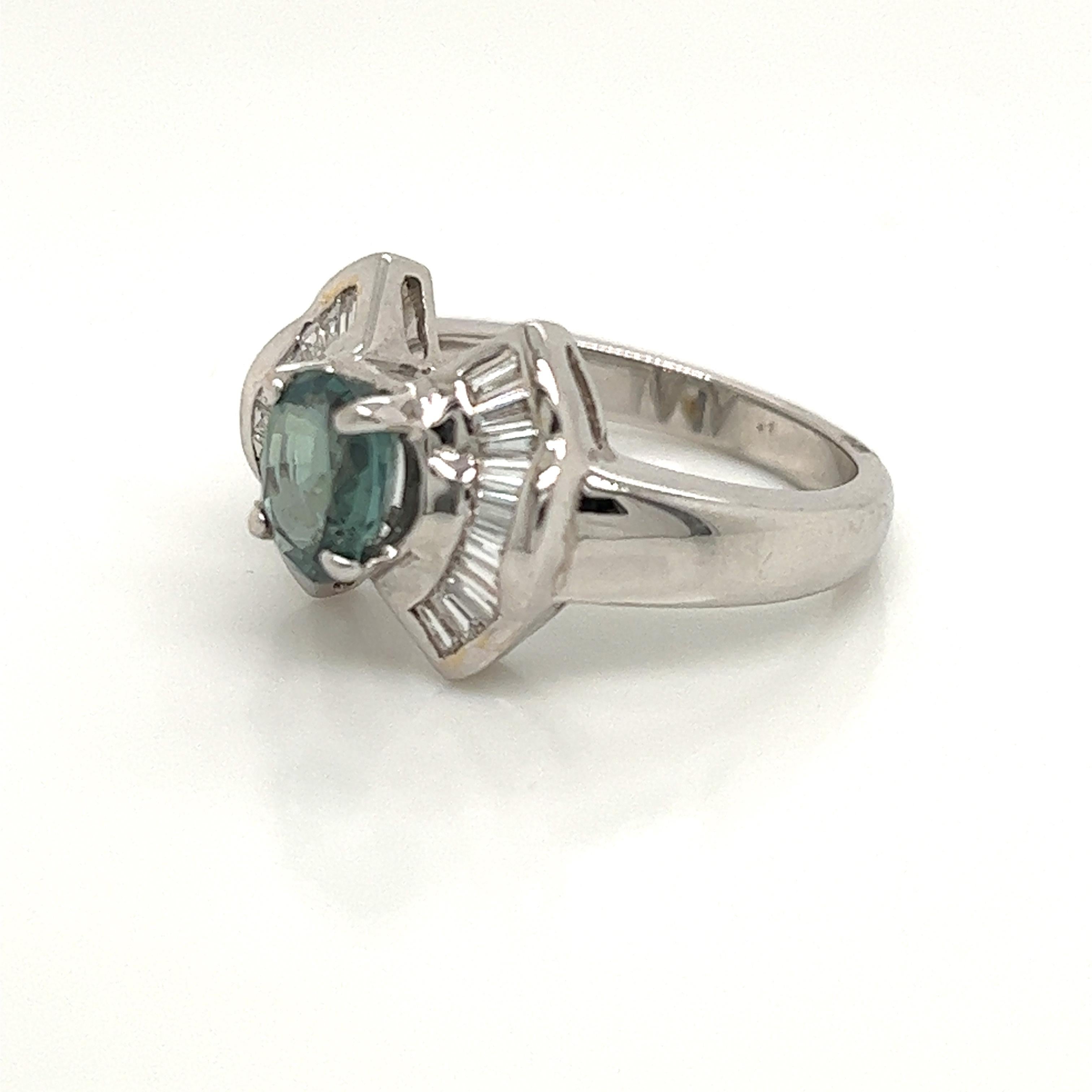 Victorian Natural GIA Certified 1.49 Ct. Alexandrite & Diamond Vintage Ring For Sale