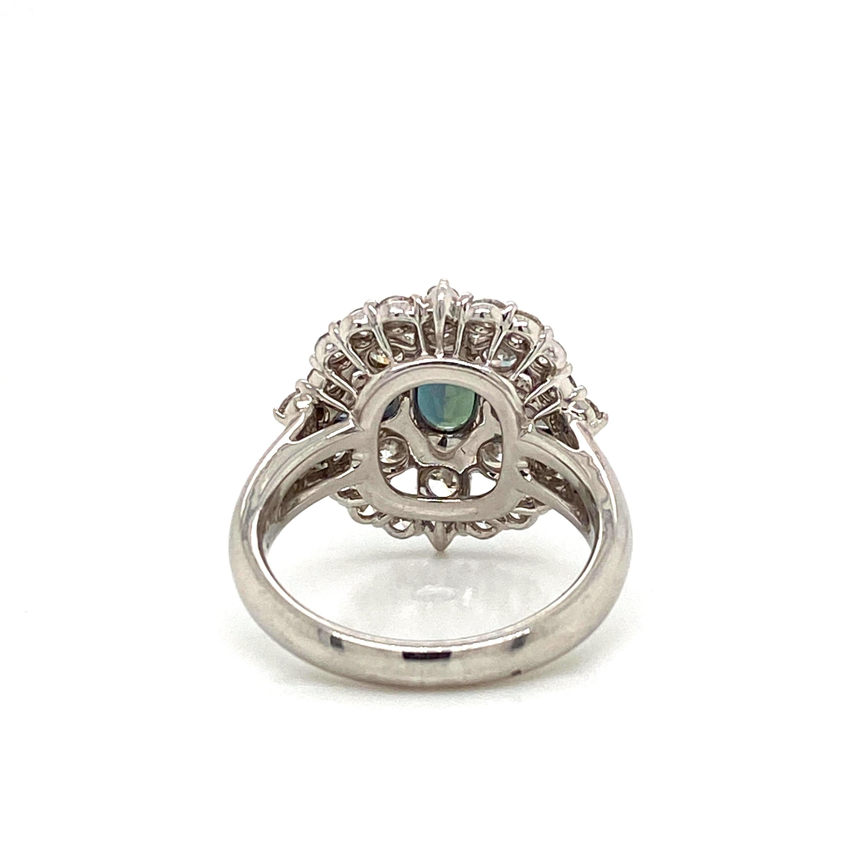 Oval Cut Natural GIA Certified 1.54 Ct. Brazillian Alexandrite & Diamond Vintage Ring For Sale