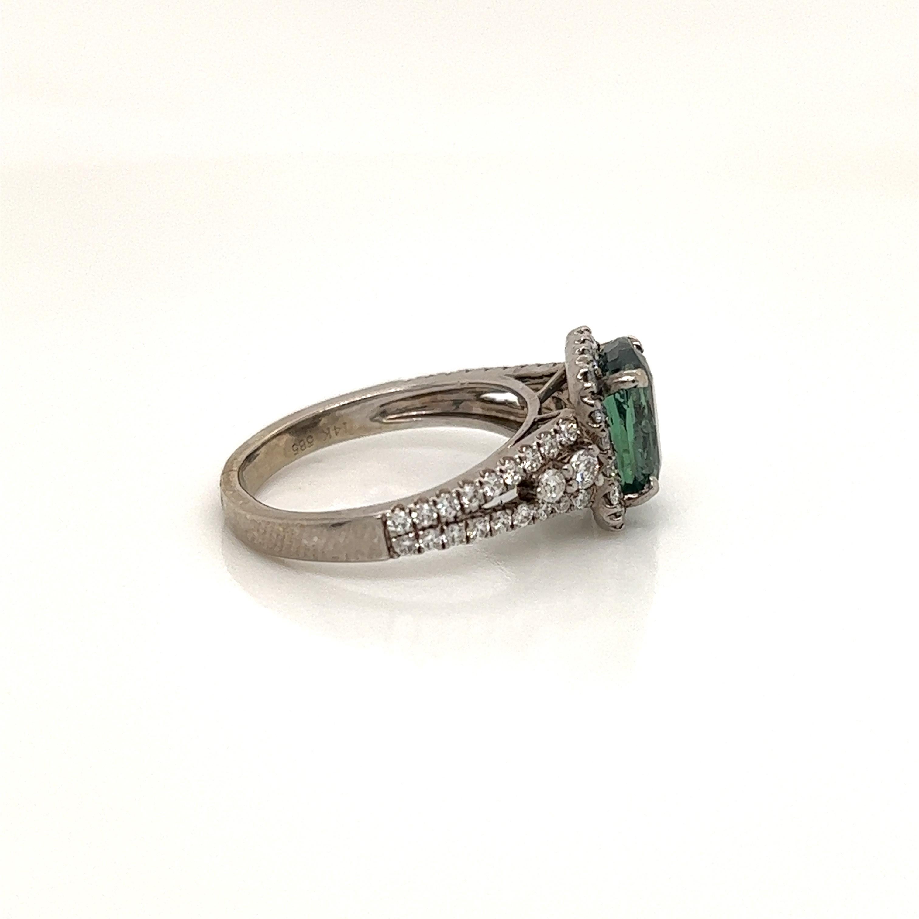 Victorian Natural GIA Certified 1.98 Ct. Alexandrite Cocktail Ring For Sale
