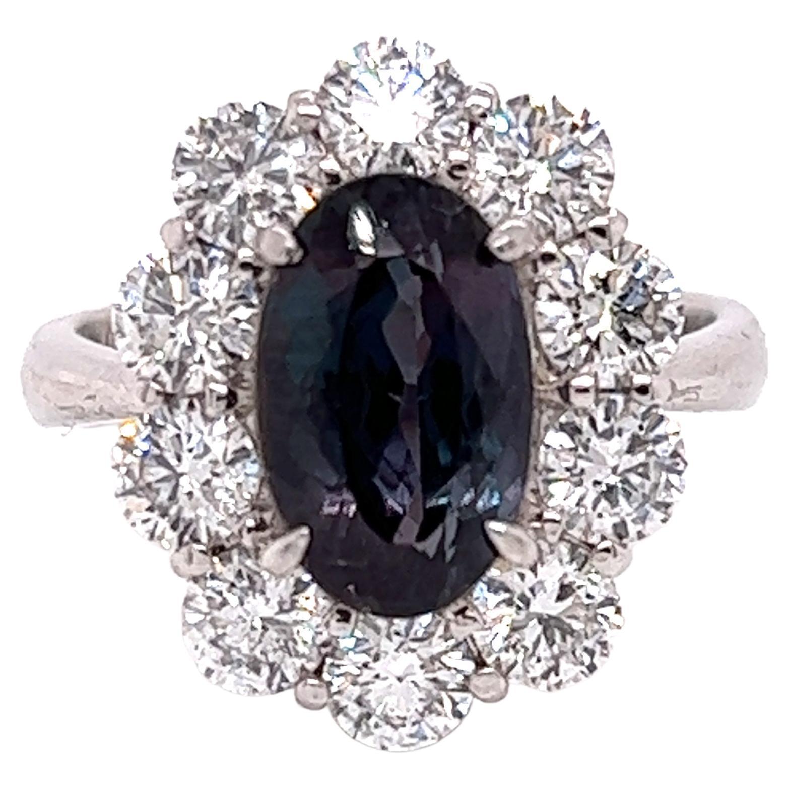 Natural GIA Certified 2.82 Ct. Alexandrite & Diamond Cocktail Ring For Sale