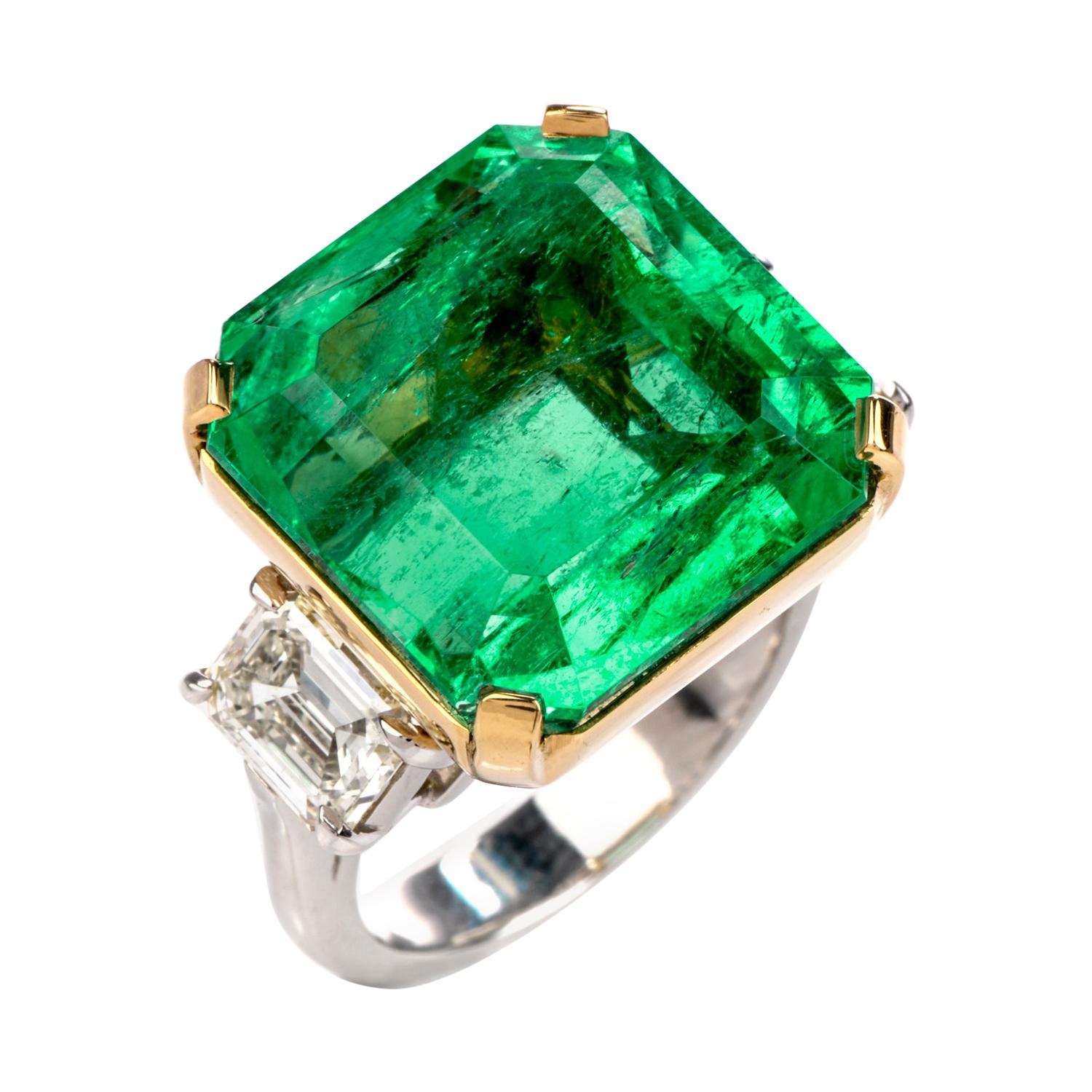Natural GIA Emerald 3-Stone Platinum 18 Karat Engagement Cocktail Ring