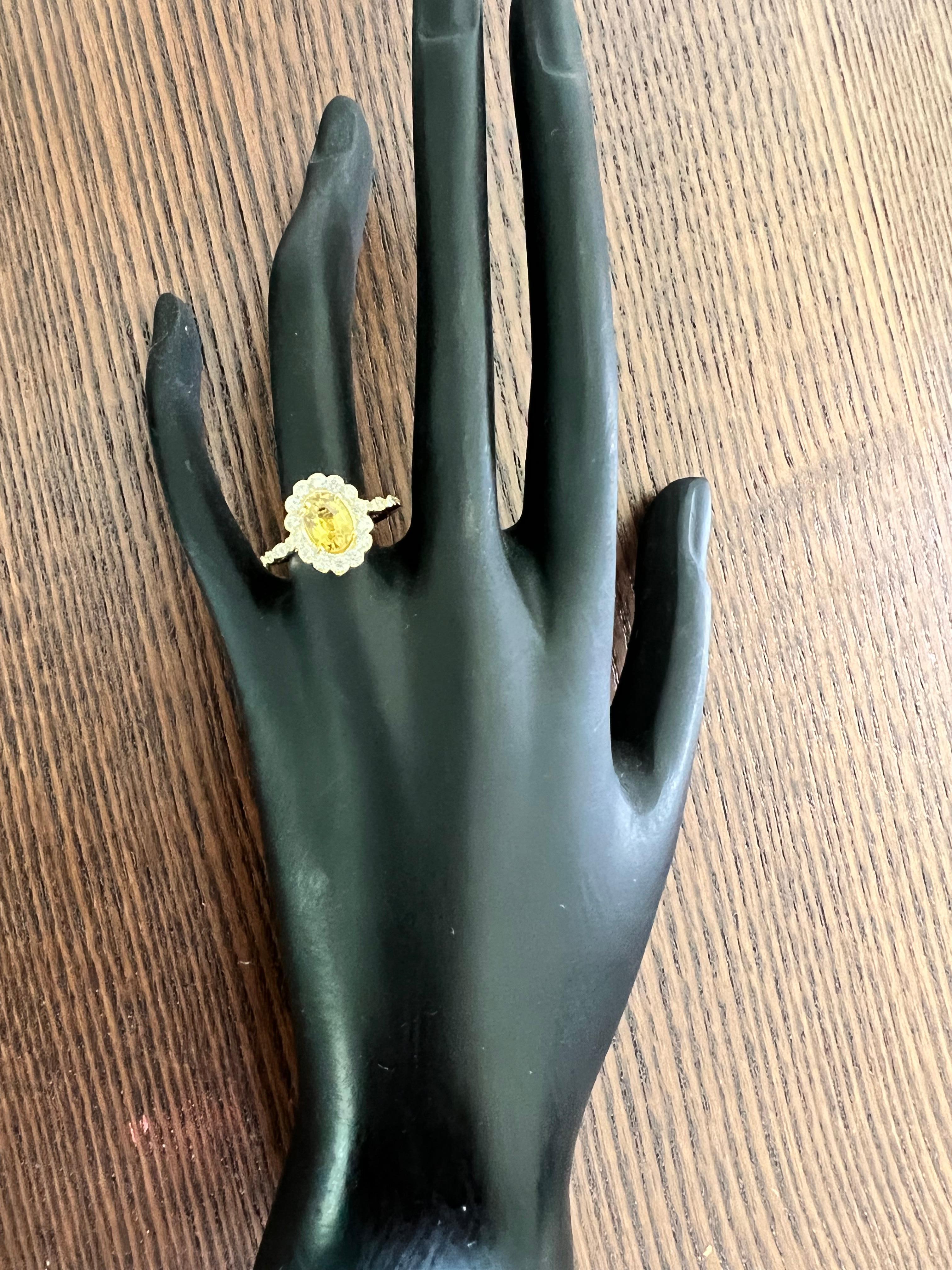 De las mujeres Anillo de oro amarillo con diamante zafiro amarillo natural GIA sin calor de 1,86 quilates en venta