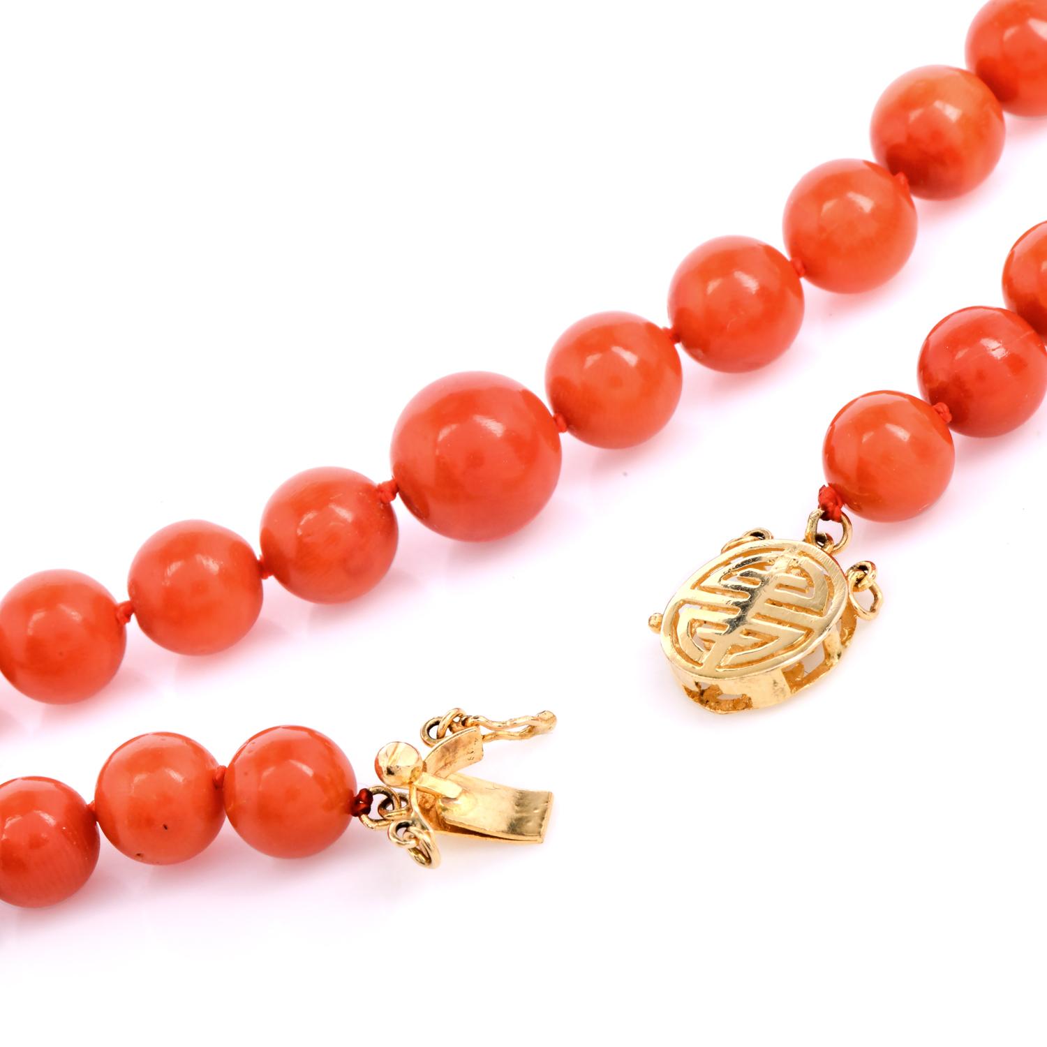 Natürliche GIA Rote Koralle Perlen 19 Zollstrang Gold Halskette im Zustand „Hervorragend“ im Angebot in Miami, FL