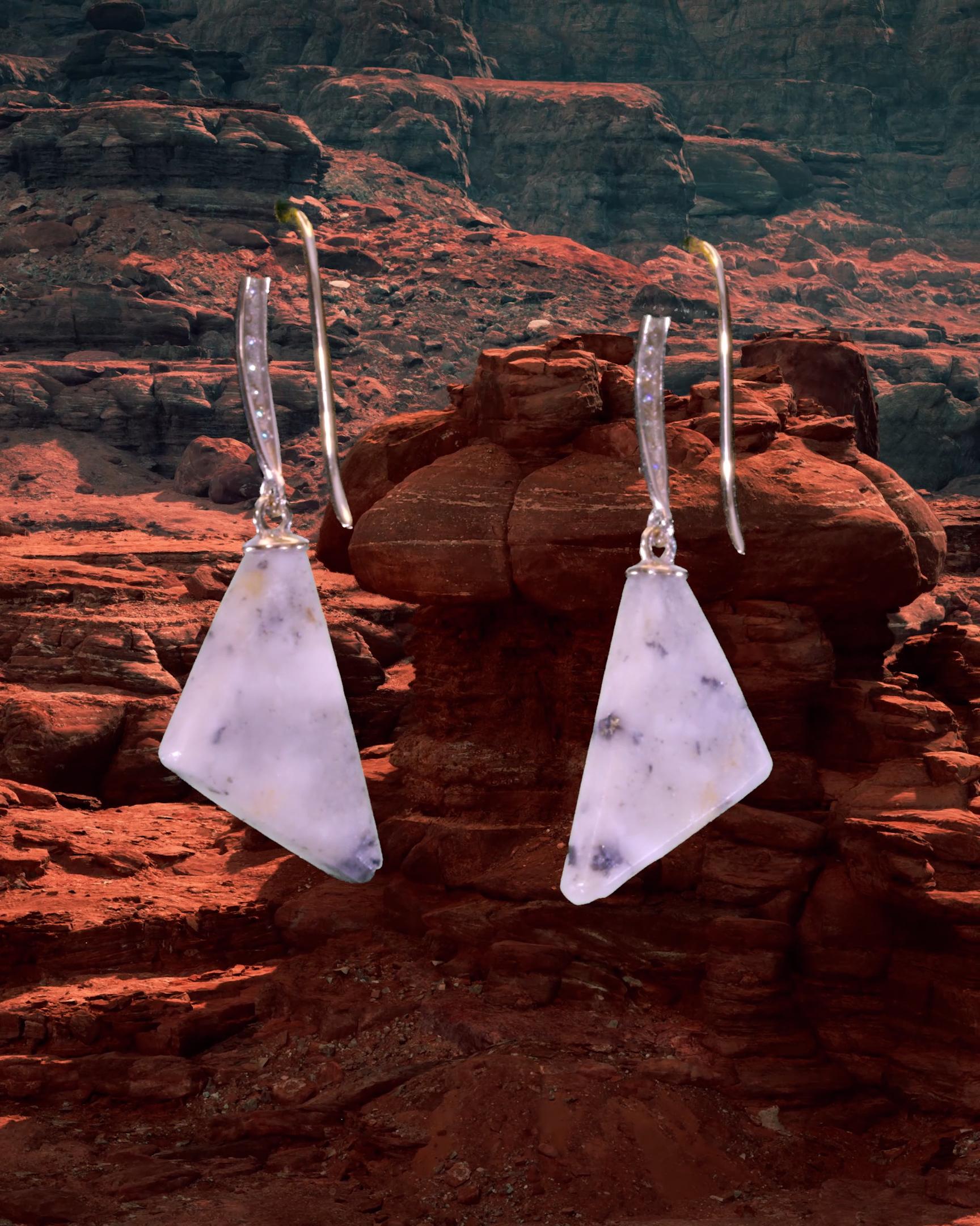 Trapezoid Cut 9.80CT Cody Stone High Jewelry 14k White Gold Natural Diamond Earrings For Sale