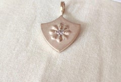 Elegant 14k Gold Shield Pendant Necklace with Diamond, Made in India