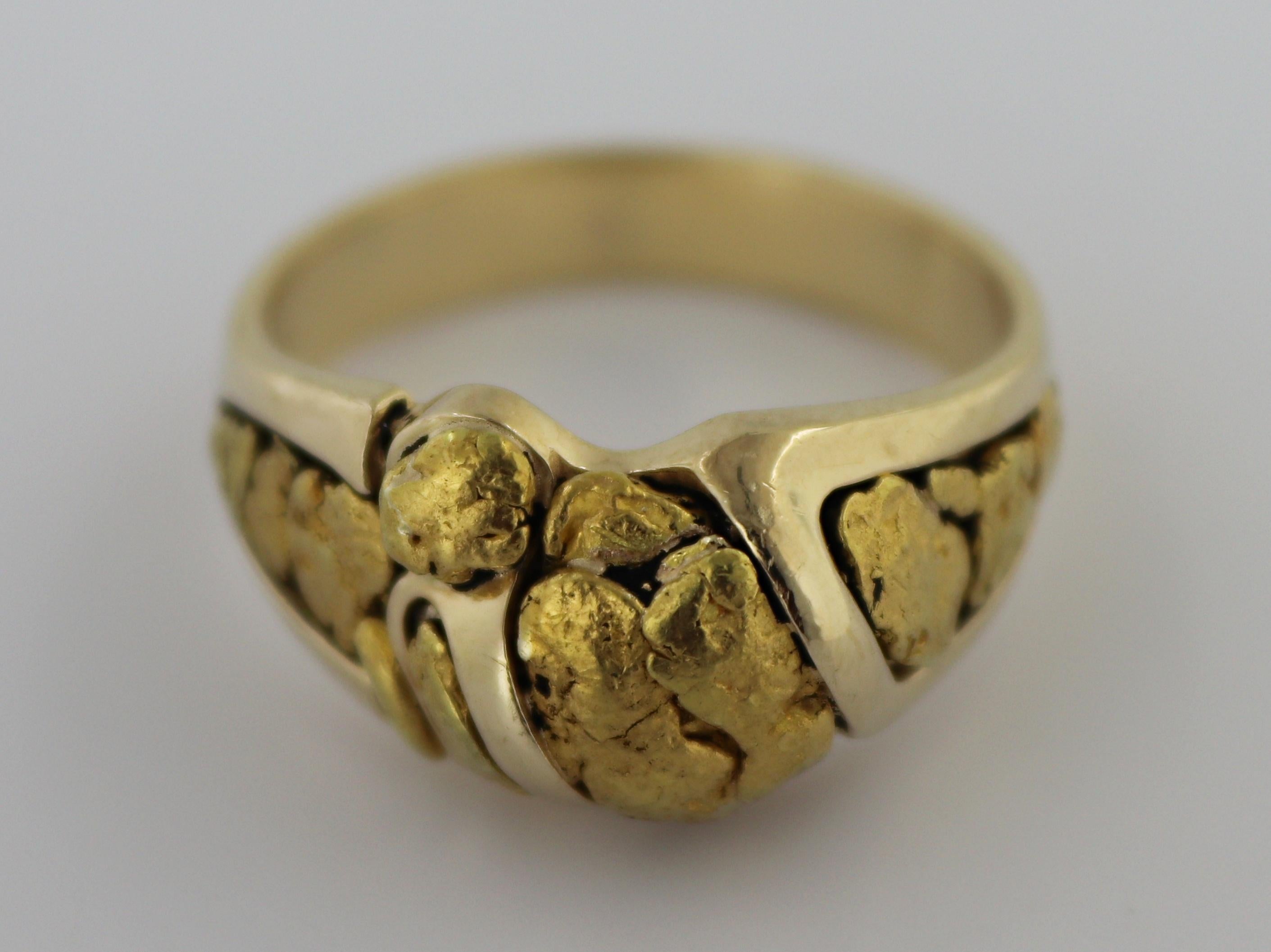 Nugget, Ring aus natürlichem Gold mit 14 Karat Gelbgold 9