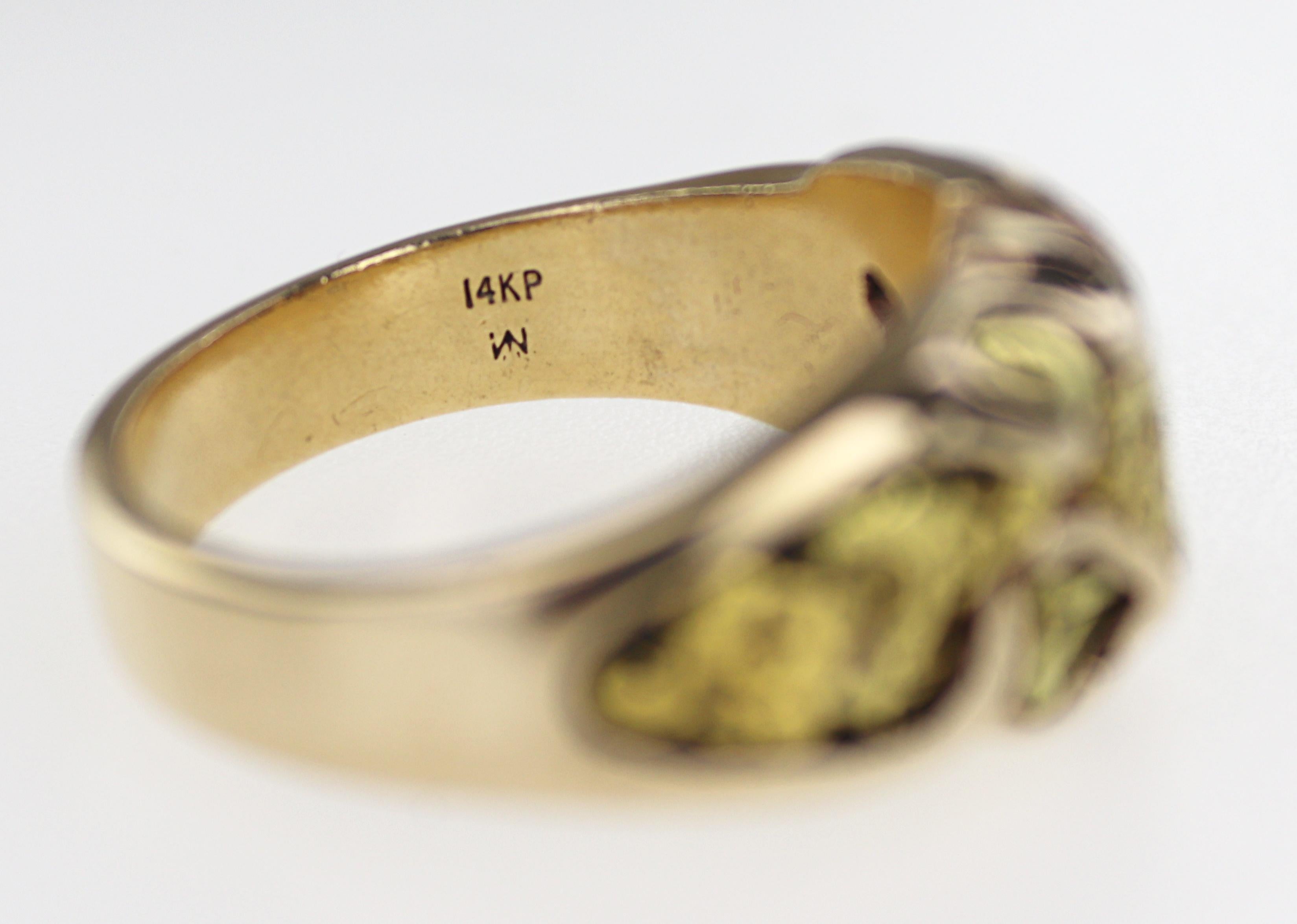 Nugget aus natürlichem Gold, Ring aus 14 Karat Gelbgold (Kunsthandwerker*in) im Angebot