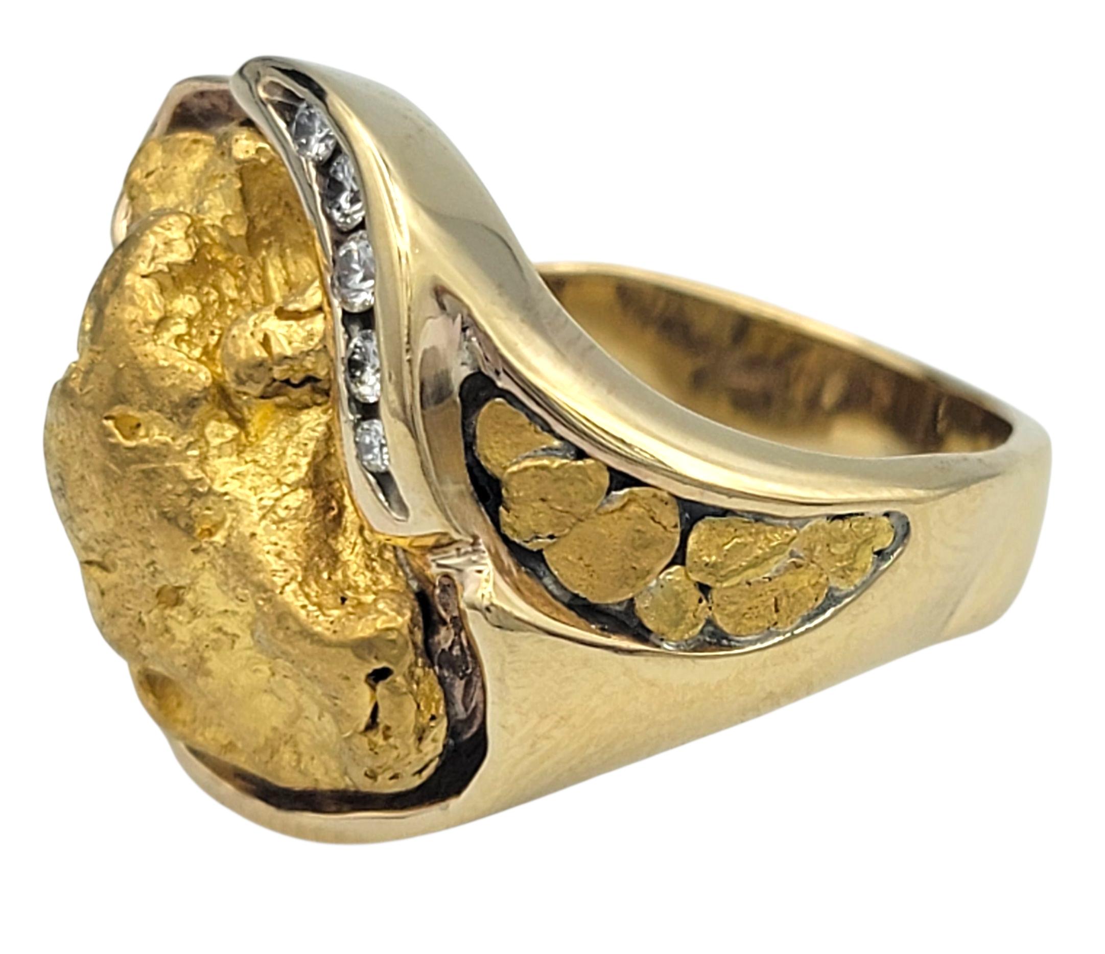 De las mujeres Anillo Cóctel Pepita de Oro Natural con Diamantes Redondos en Oro Amarillo de 14 Kilates en venta