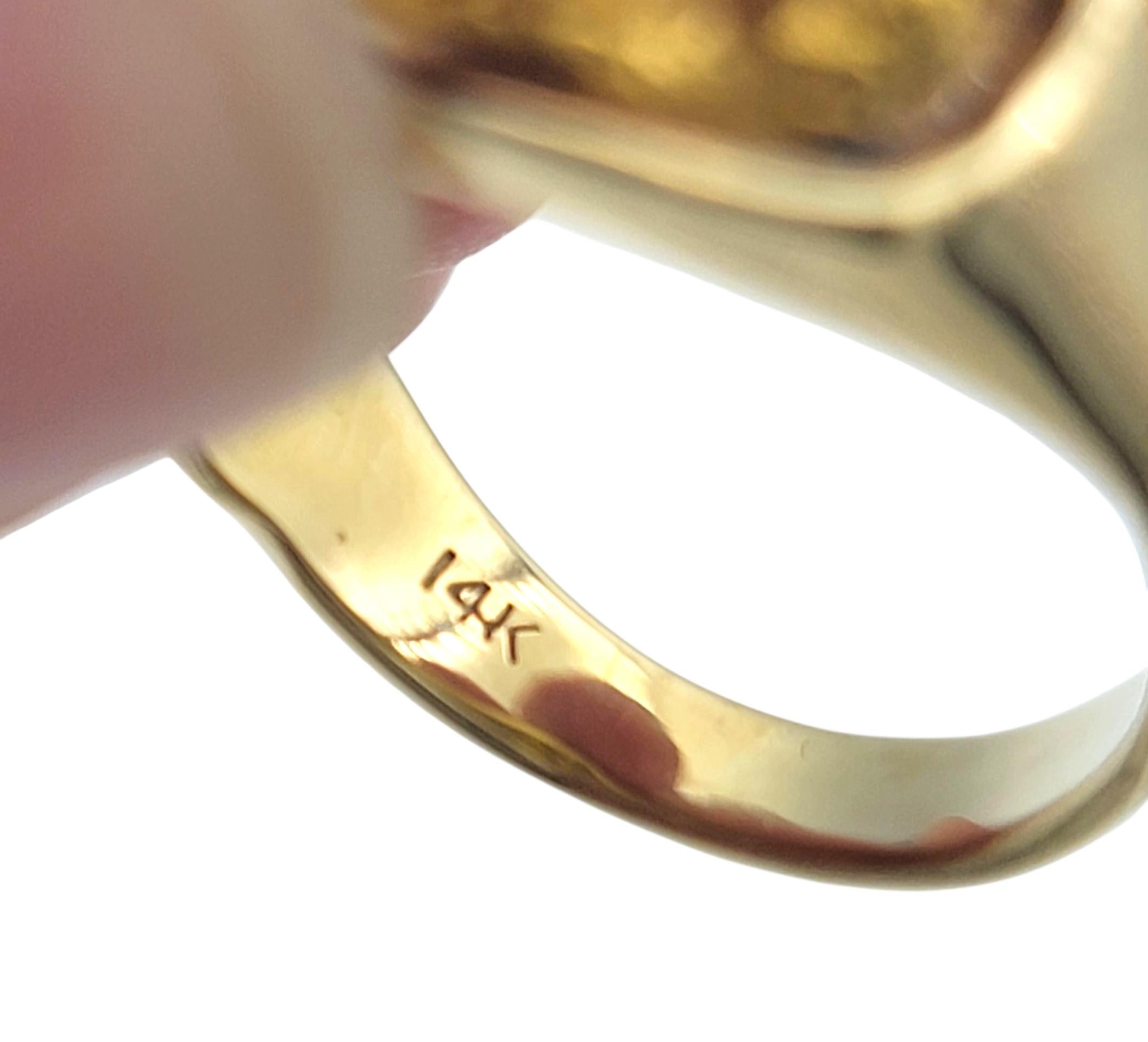 Anillo Cóctel Pepita de Oro Natural con Diamantes Redondos en Oro Amarillo de 14 Kilates en venta 3