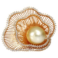 Natural Golden South Sea Pearl 18K Rose Gold Flower Ring with Diamonda