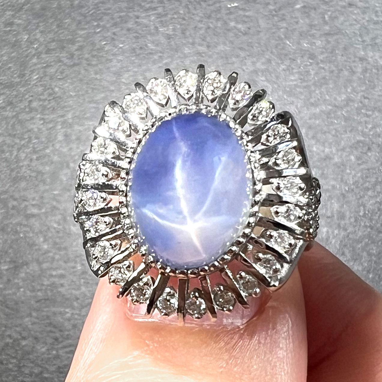 Women's Natural Gray-Blue Star Sapphire Gemstone 10.06 cts in 14KWG Ring with Diamonds For Sale