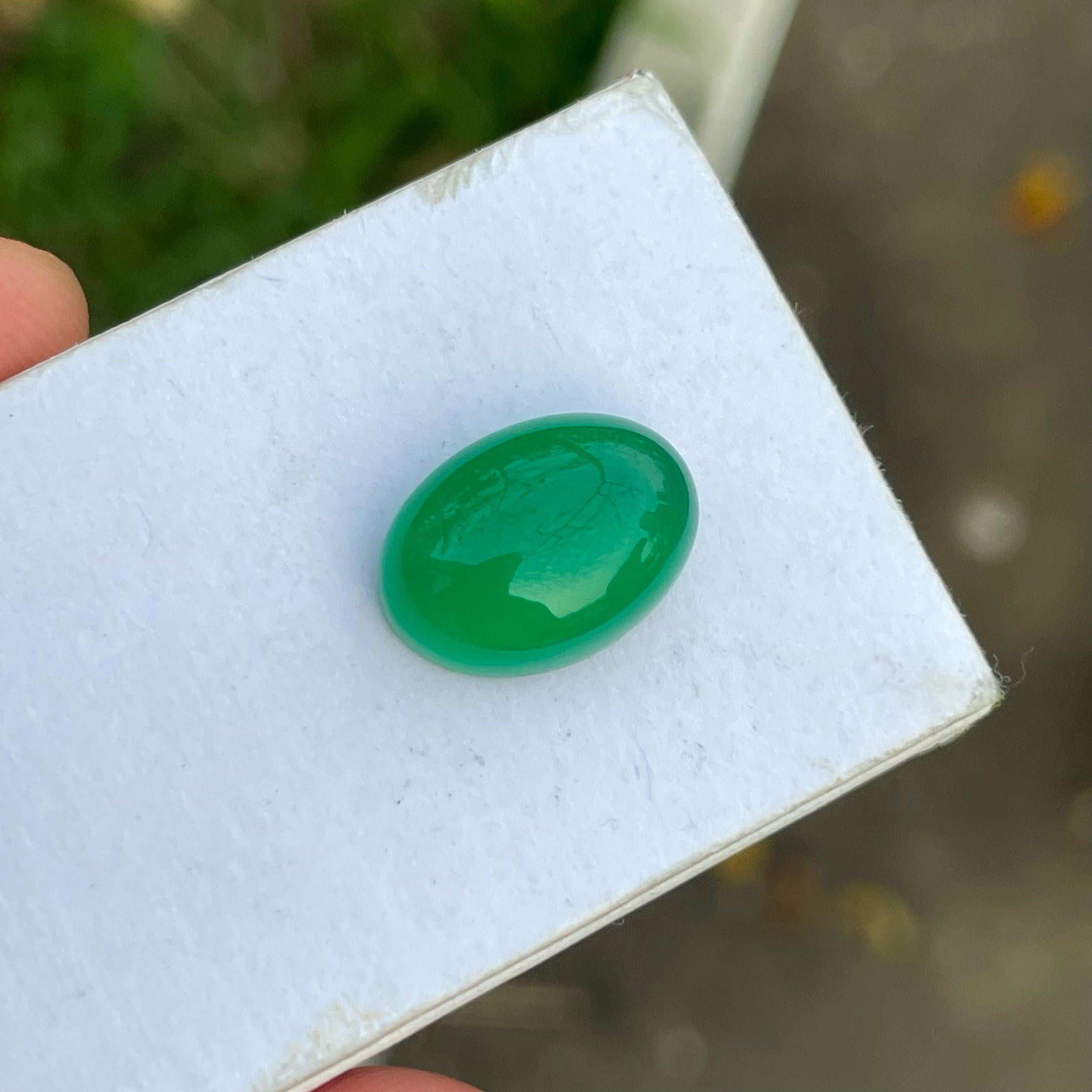 Natural Green Agate Cabochon Gemstone, available for sale at wholesale price, natural high-quality 6.65 carats flawless Diaphaneity Translucent, certified Agate from India.

Product Information:
GEMSTONE NAME: Natural Green Agate Cabochon