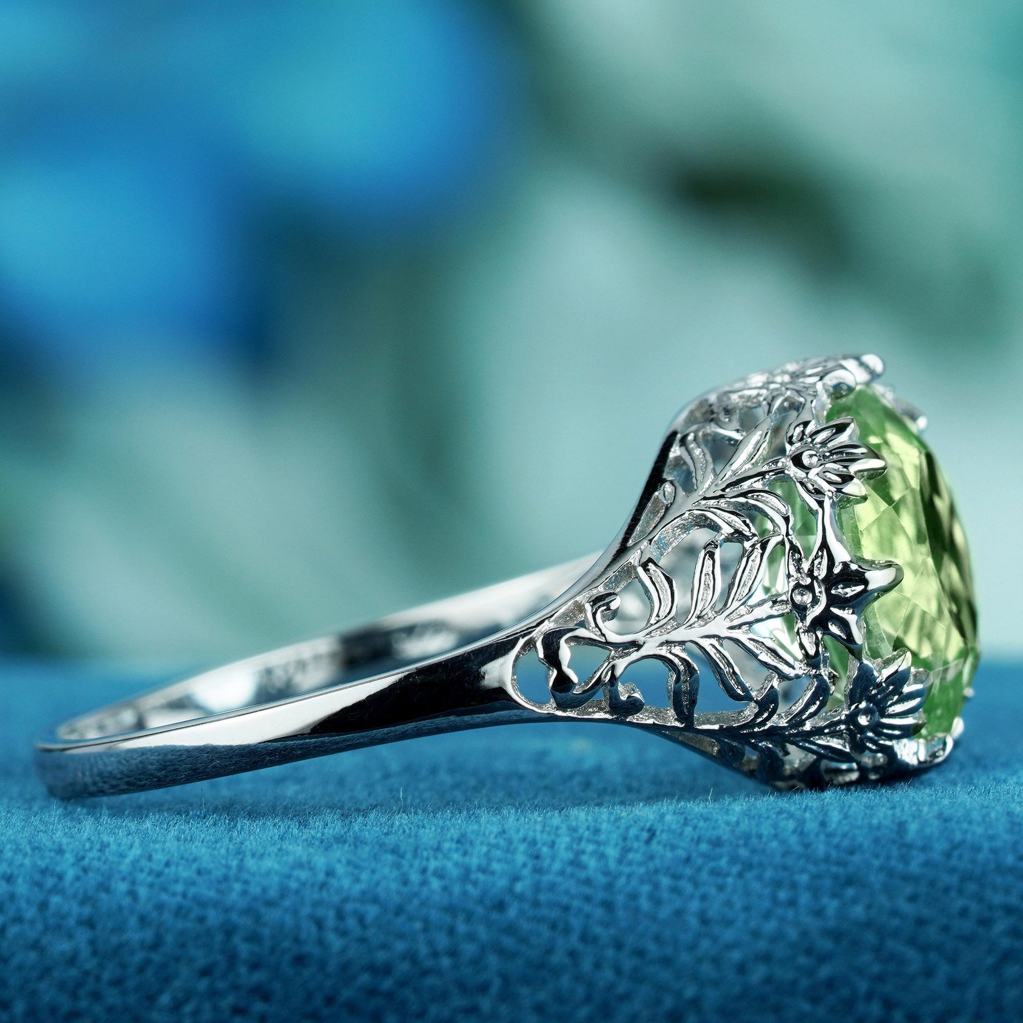 Round Cut Natural Green Amethyst Vintage Style Filigree Solitaire Ring in Solid 9K Gold For Sale