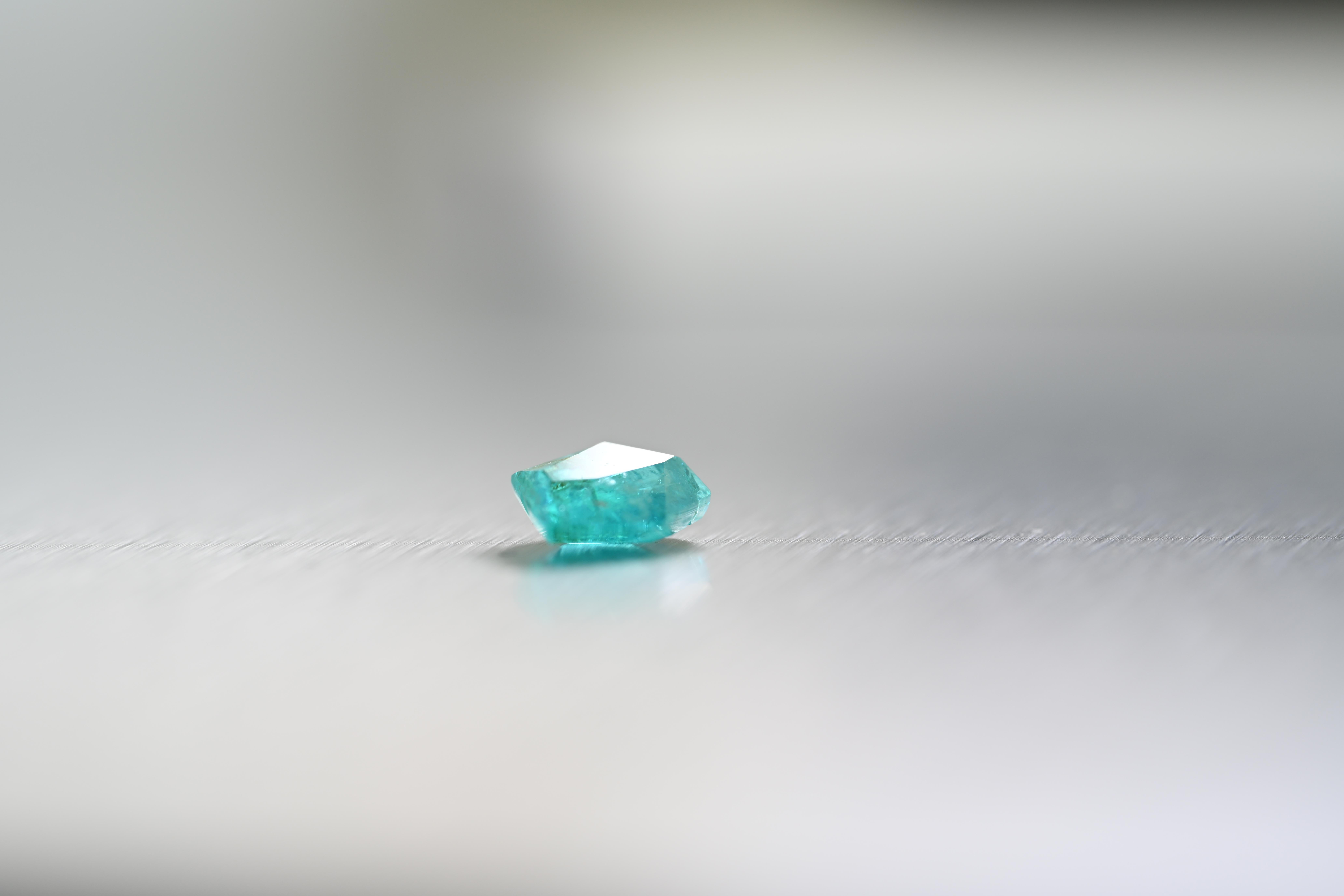 Naturelle Tourmaline Paraiba Brésilienne Verte/Bleue 0.88 carat/GIA Report /Top Color en vente 1