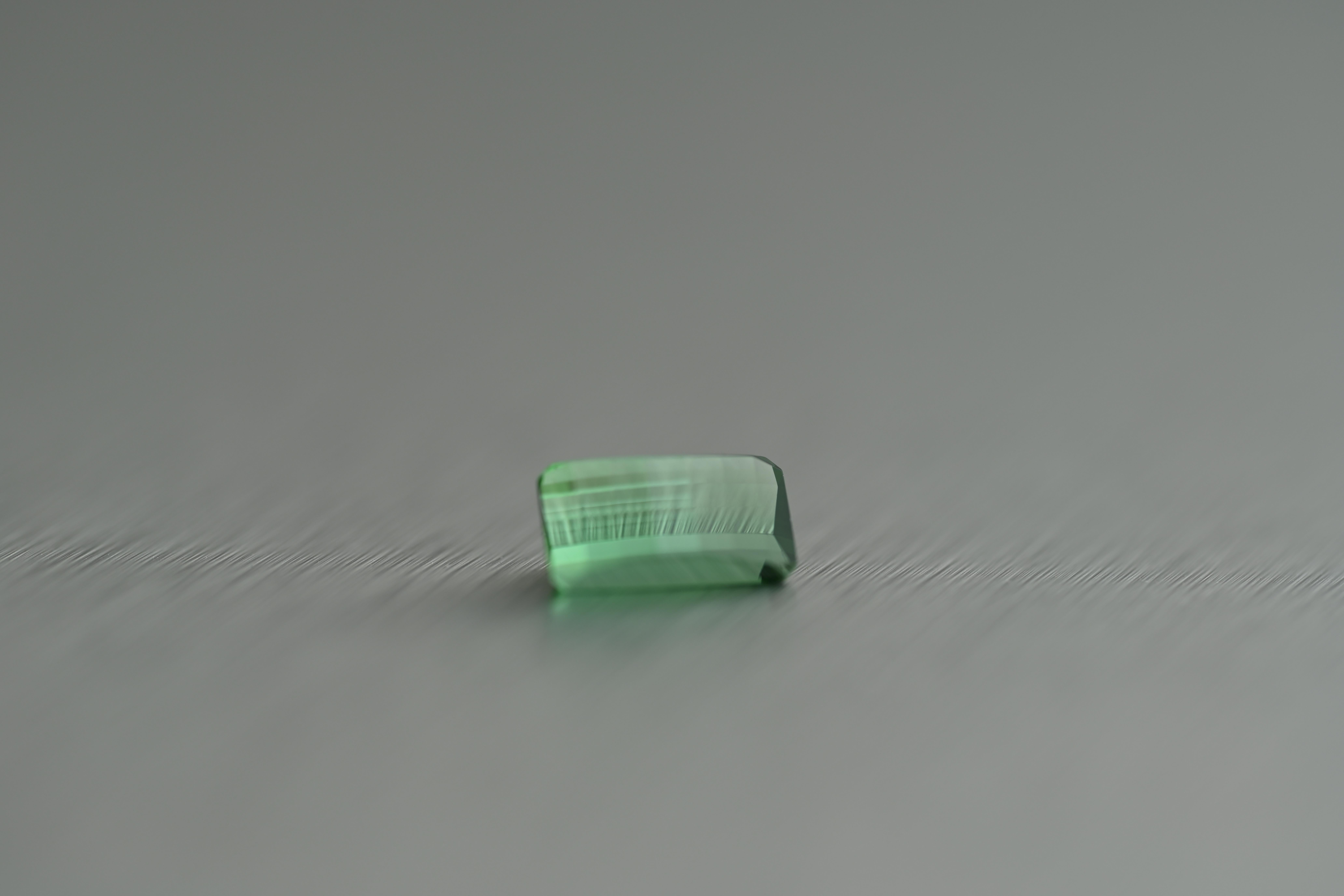 Naturelle Tourmaline Paraiba brésilienne verte 1.09 carats / Rapport GIA en vente 3