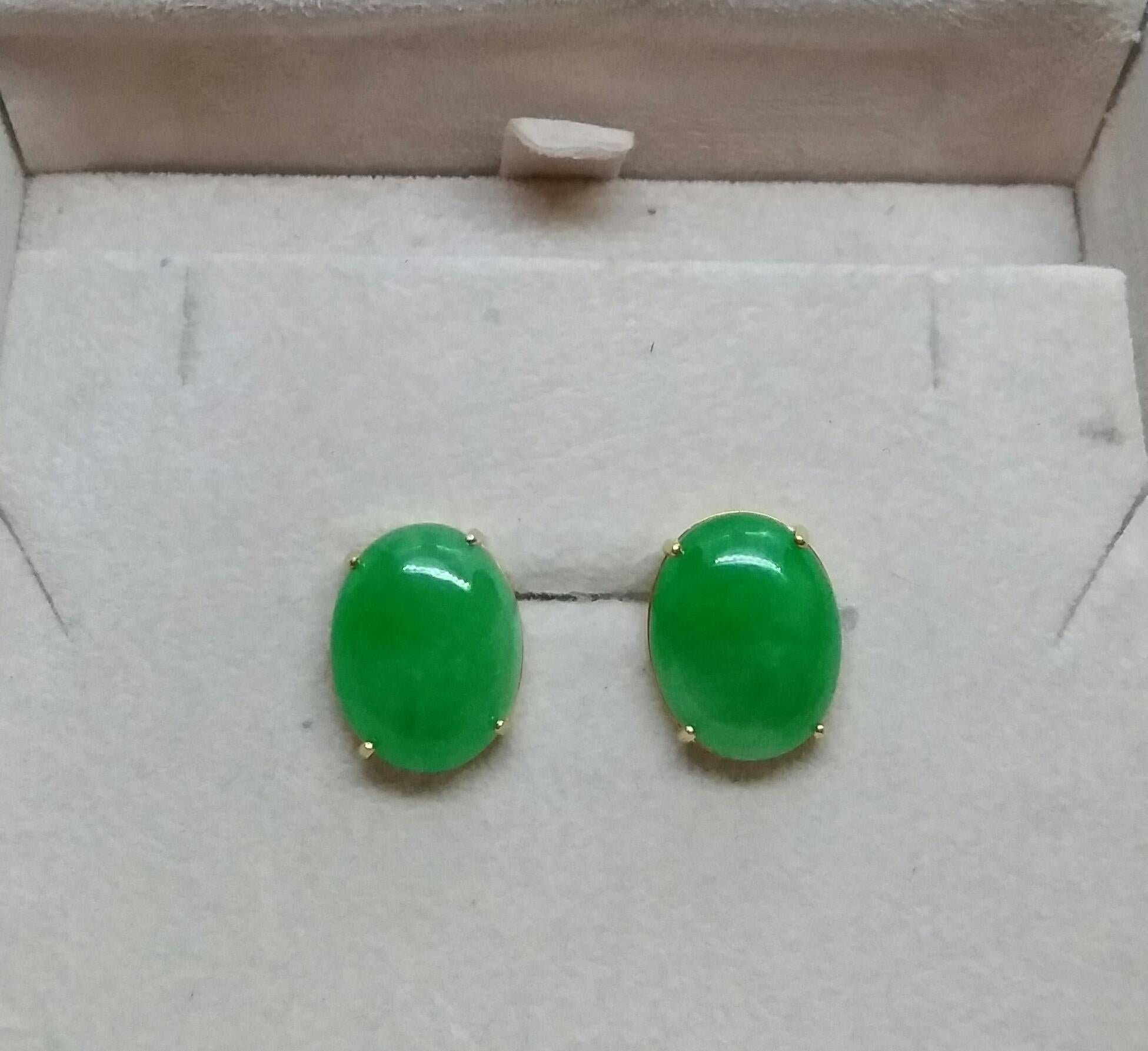 Natural Green Color Jade Oval Cabs 14 Karat Yellow Gold Stud Earrings For Sale 1