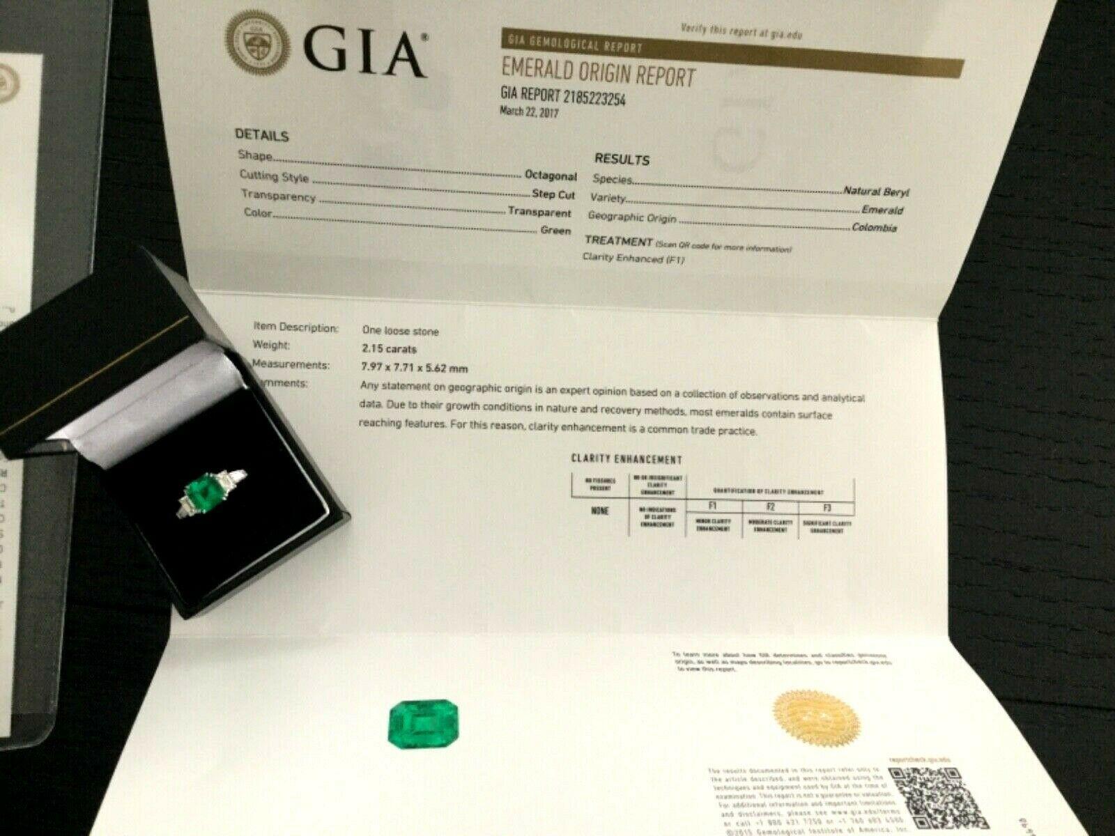 Natural Green Emerald 2.15 Ct GIA Certified with 18 Karat Gold and Diamond Ring In New Condition In Middletown, DE