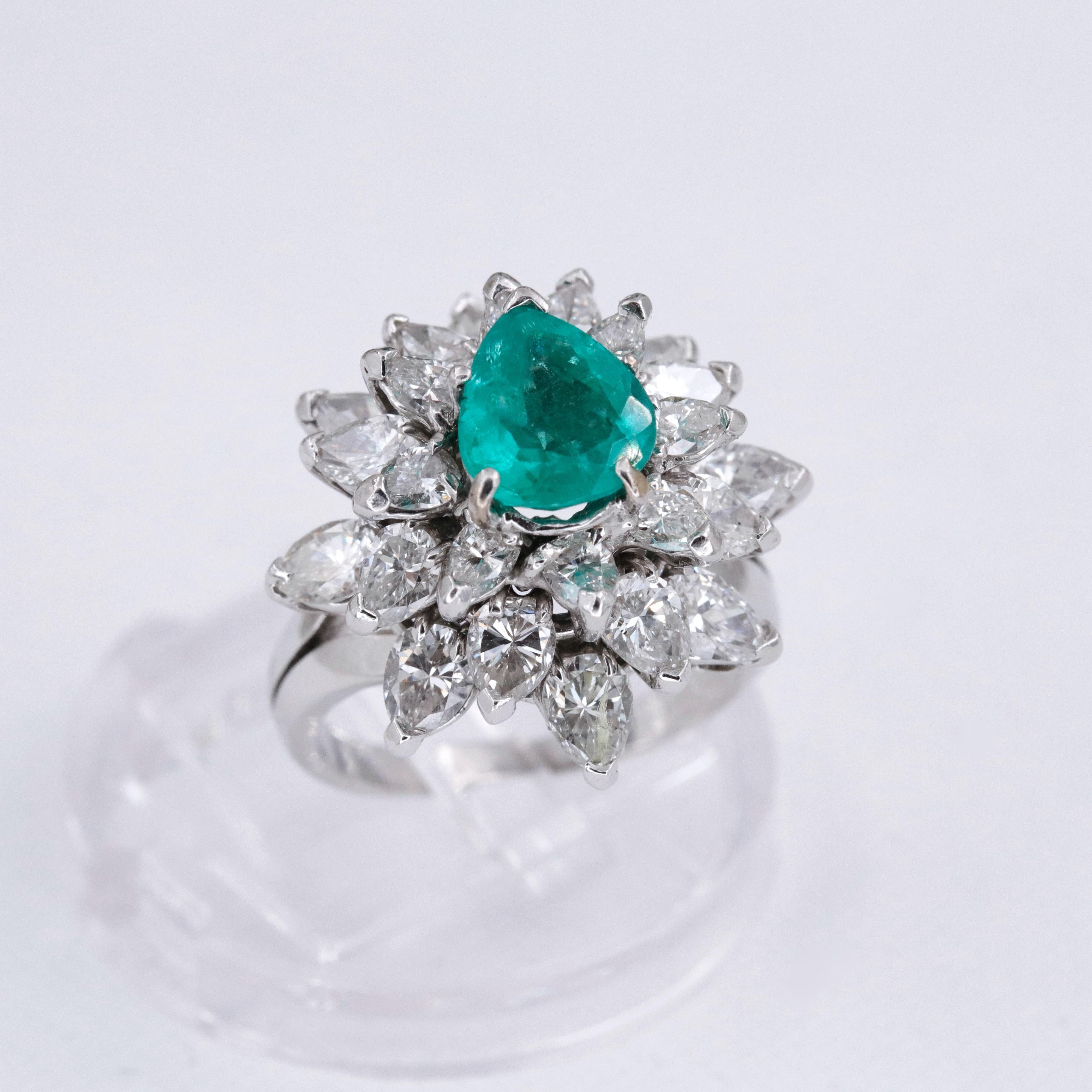 Natural Green Emerald and Diamond Platinum Ballerina Ring 3.50 Carat For Sale 1