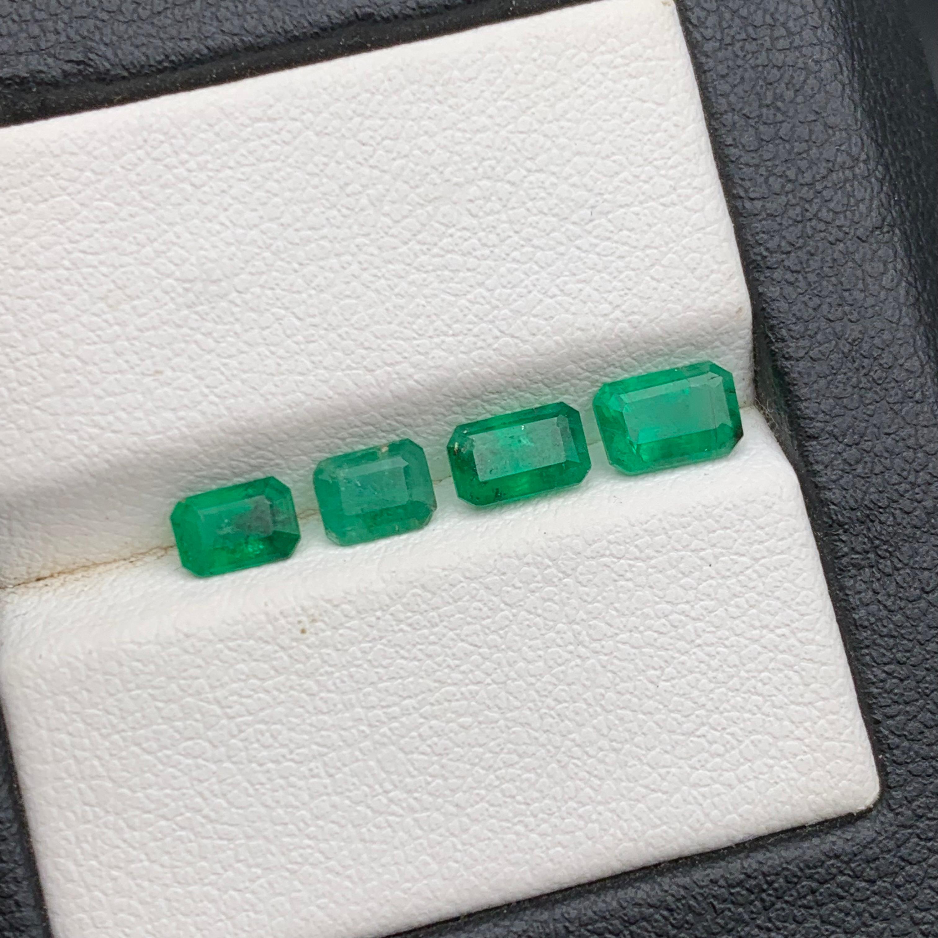 Natürlicher grüner Smaragd Lot 1,96 Ct (4 PCs) Lose Edelsteine Schmuck Größe von Swat im Angebot 4