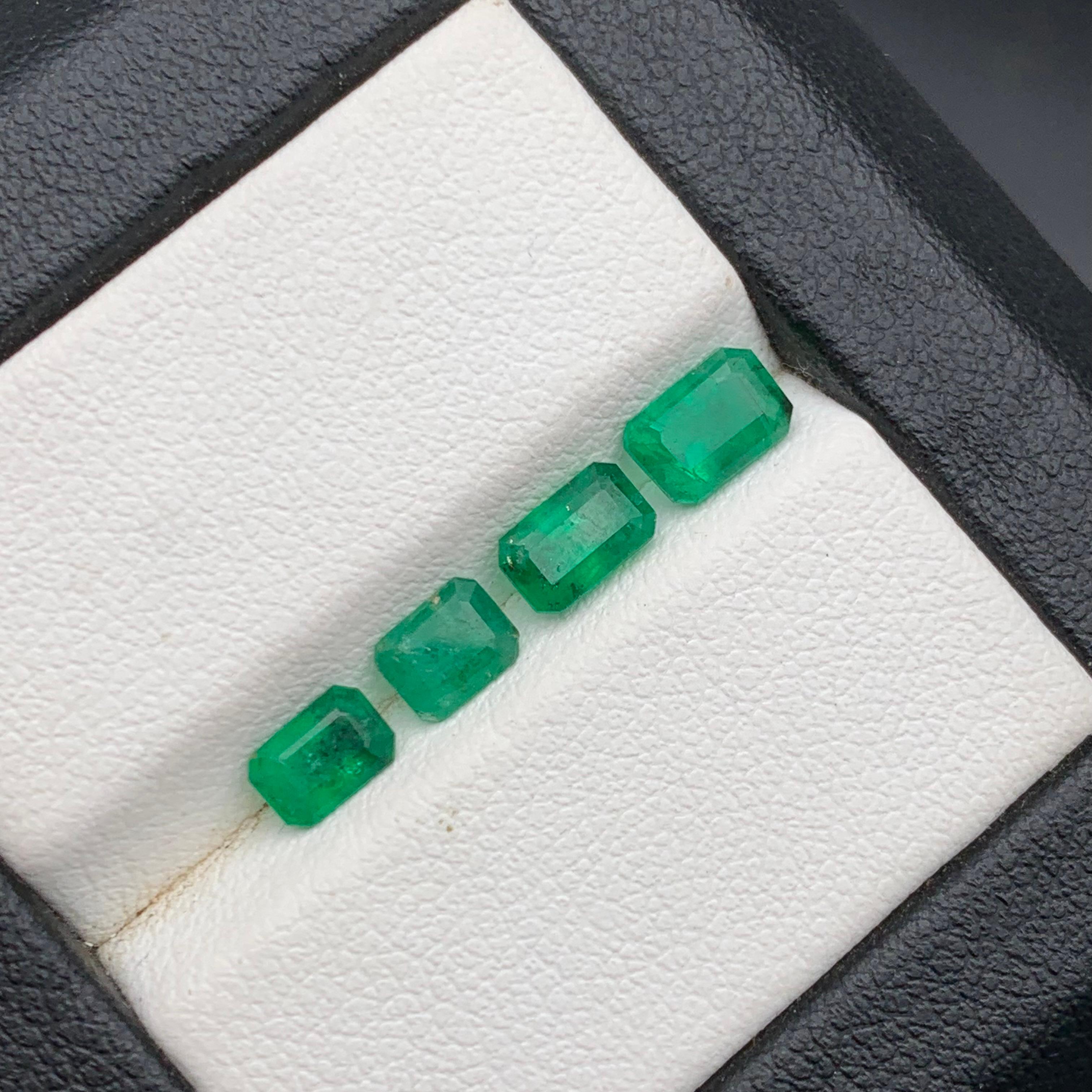 Natürlicher grüner Smaragd Lot 1,96 Ct (4 PCs) Lose Edelsteine Schmuck Größe von Swat im Angebot 3