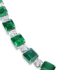 Natural Green Emerald Necklace 97.77 Ct. Emerald Shape 18K Gold GRS Certified