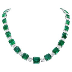 Natural Green Emerald Necklace 97.77 Ct. Emerald Shape 18K Gold GRS Certified