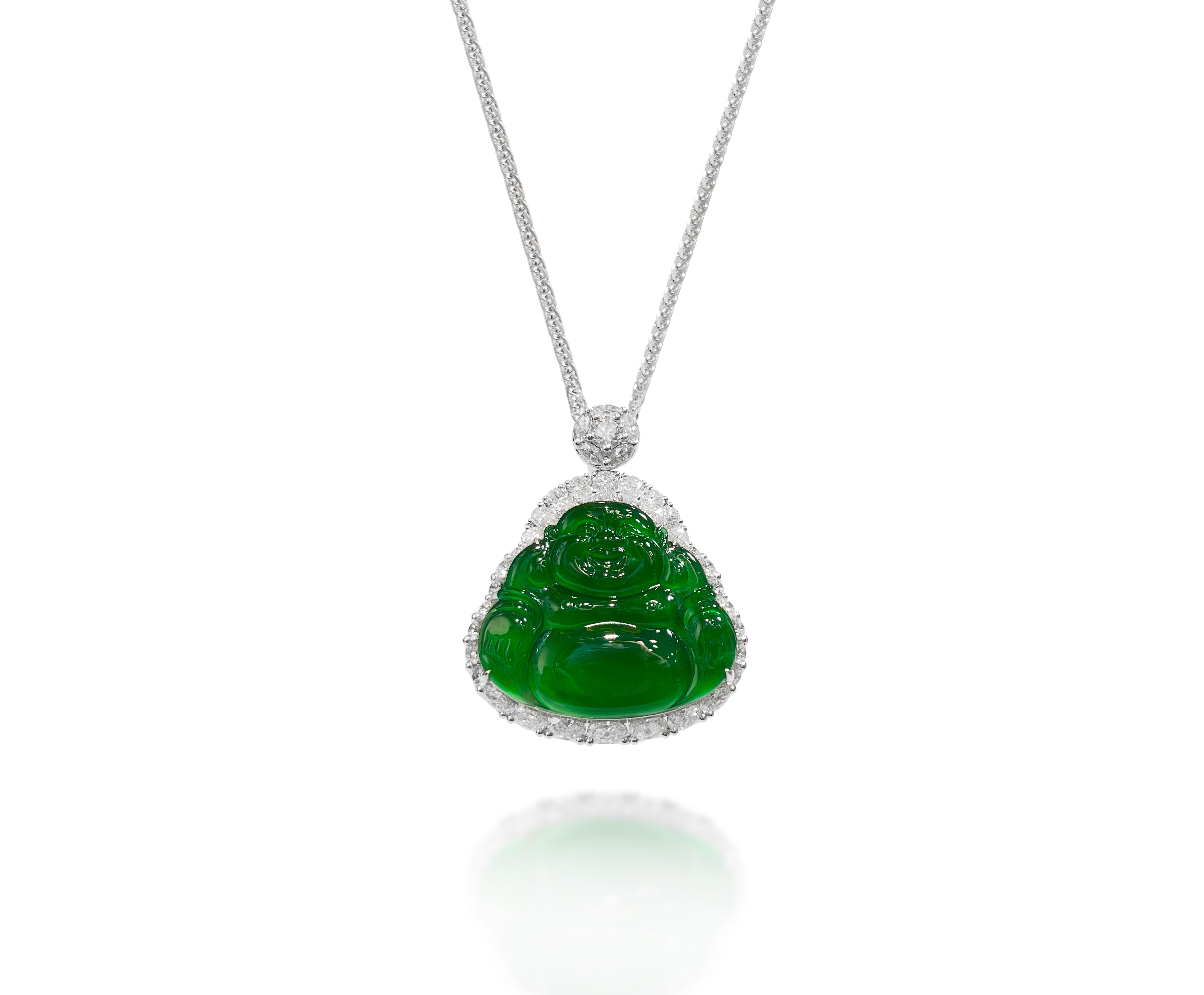 Pendentif en or 18 carats en jadéite verte naturelle et diamant avec collier Neuf - En vente à Macau, MO