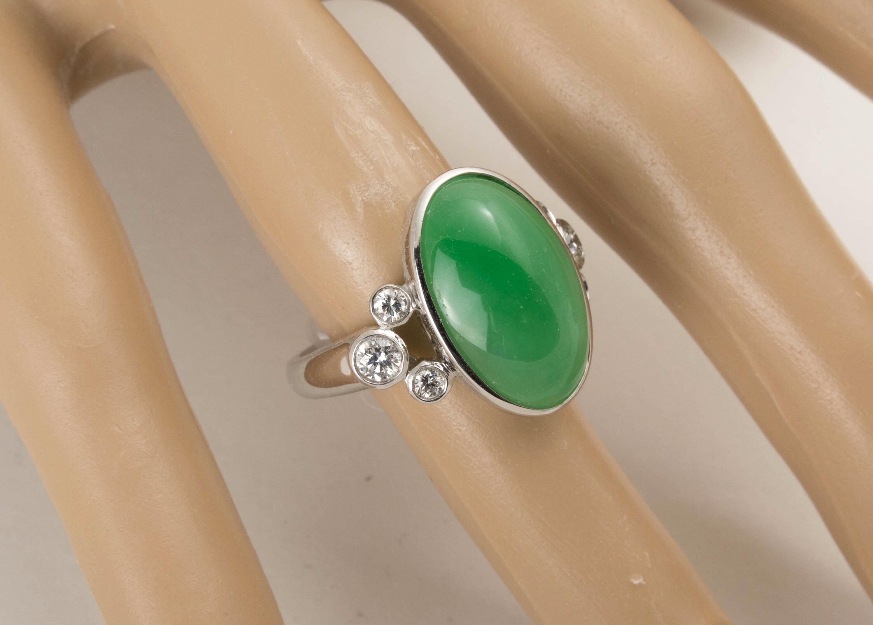 Natural Green Jadeite Jade Diamond White Gold Ring, GIA Certified In Good Condition In Austin, TX