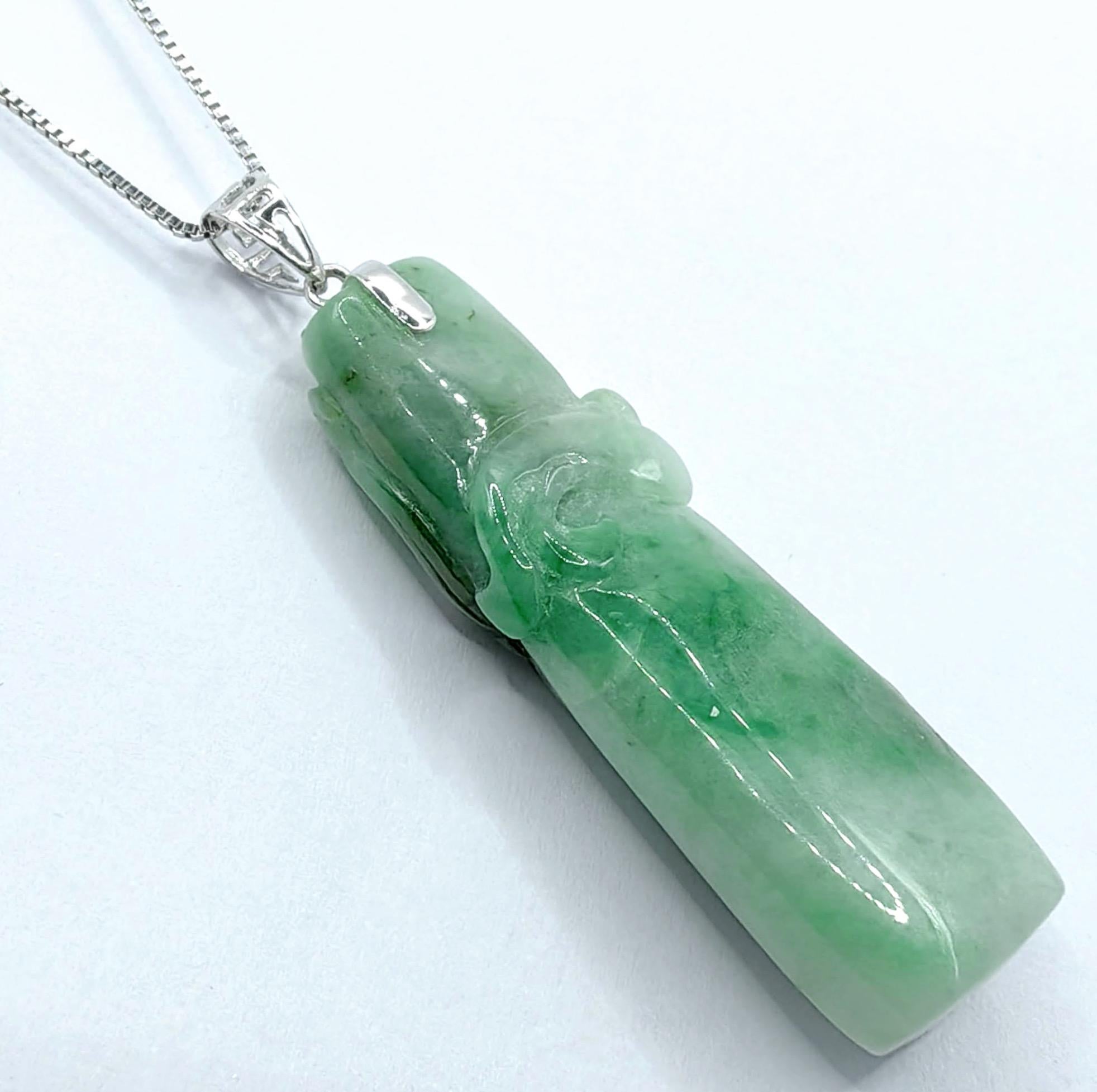 Contemporary Natural Green Jadeite Jade Hand-Carved Dragon 18K White Gold Pendant (Certified) For Sale
