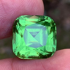 Greene & Greene Greene & Greene Greene Peridot Square Cushion Cut 20.27 Carat Loose Gemstone