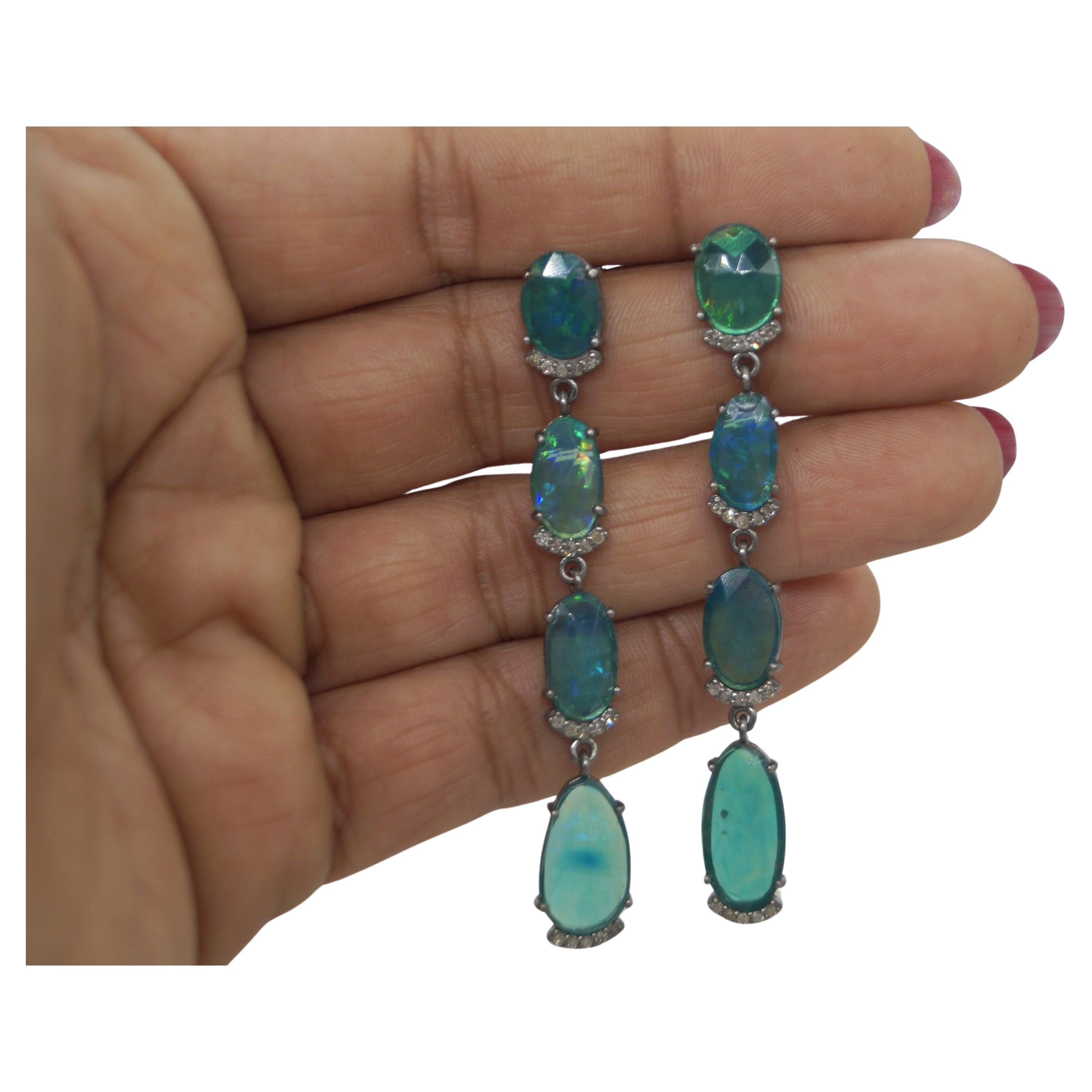 Natürlicher grüner Opal Diamanten Sterling Silber lange Tropfenohrringe im Angebot