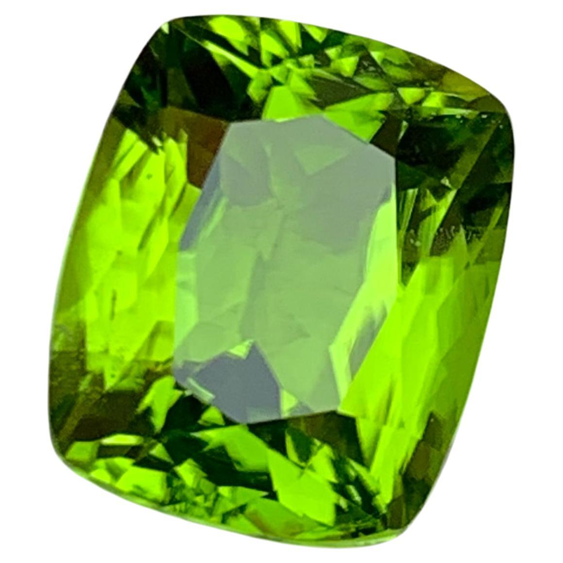 Natural Green Peridot Gemstone, 7 Carat Fancy Cushion Cut-Pendant, Jewelry Pak For Sale