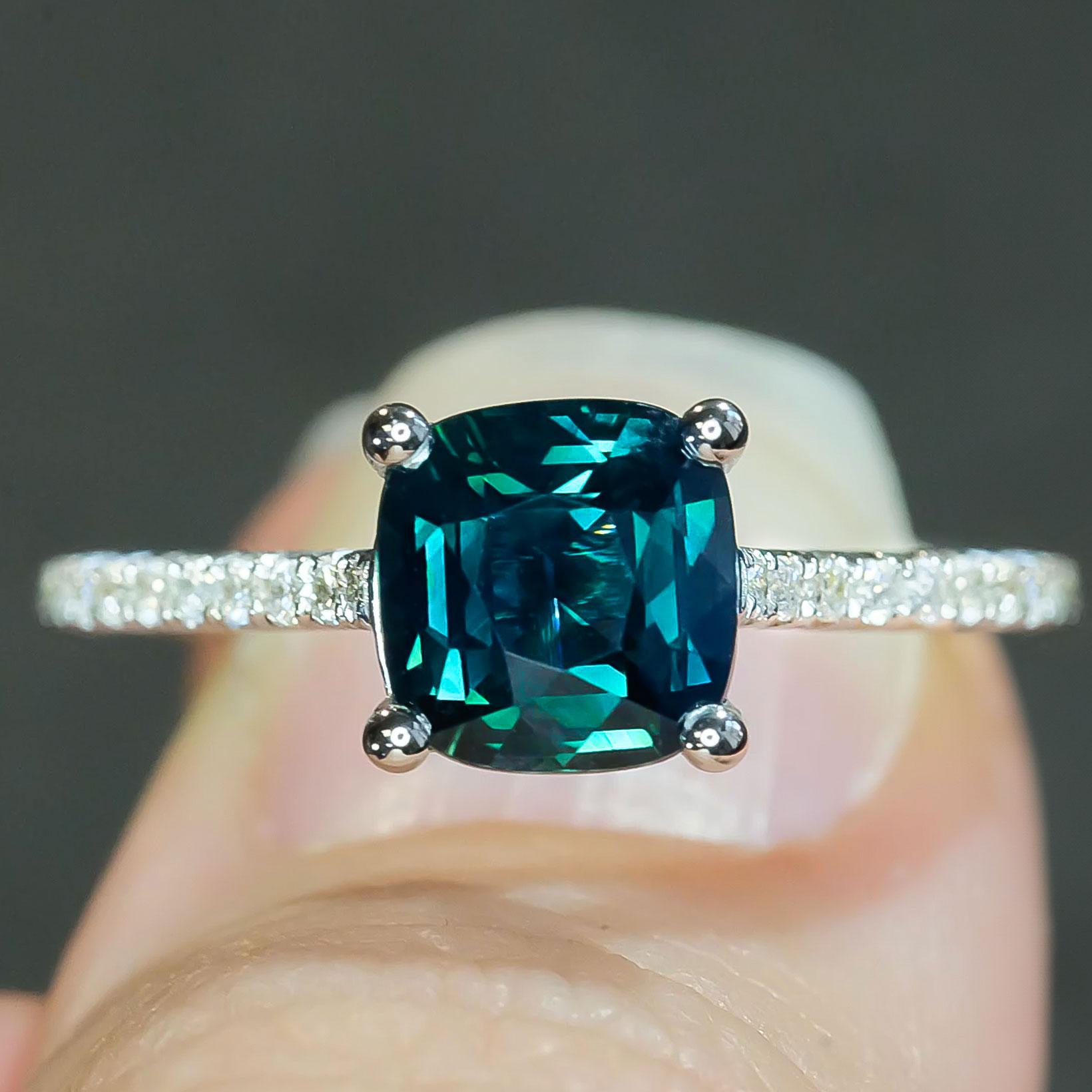 Natural Green Sapphire Stone 2.31 cts in 14KWG Ring with Diamonds / GIA Report For Sale 1