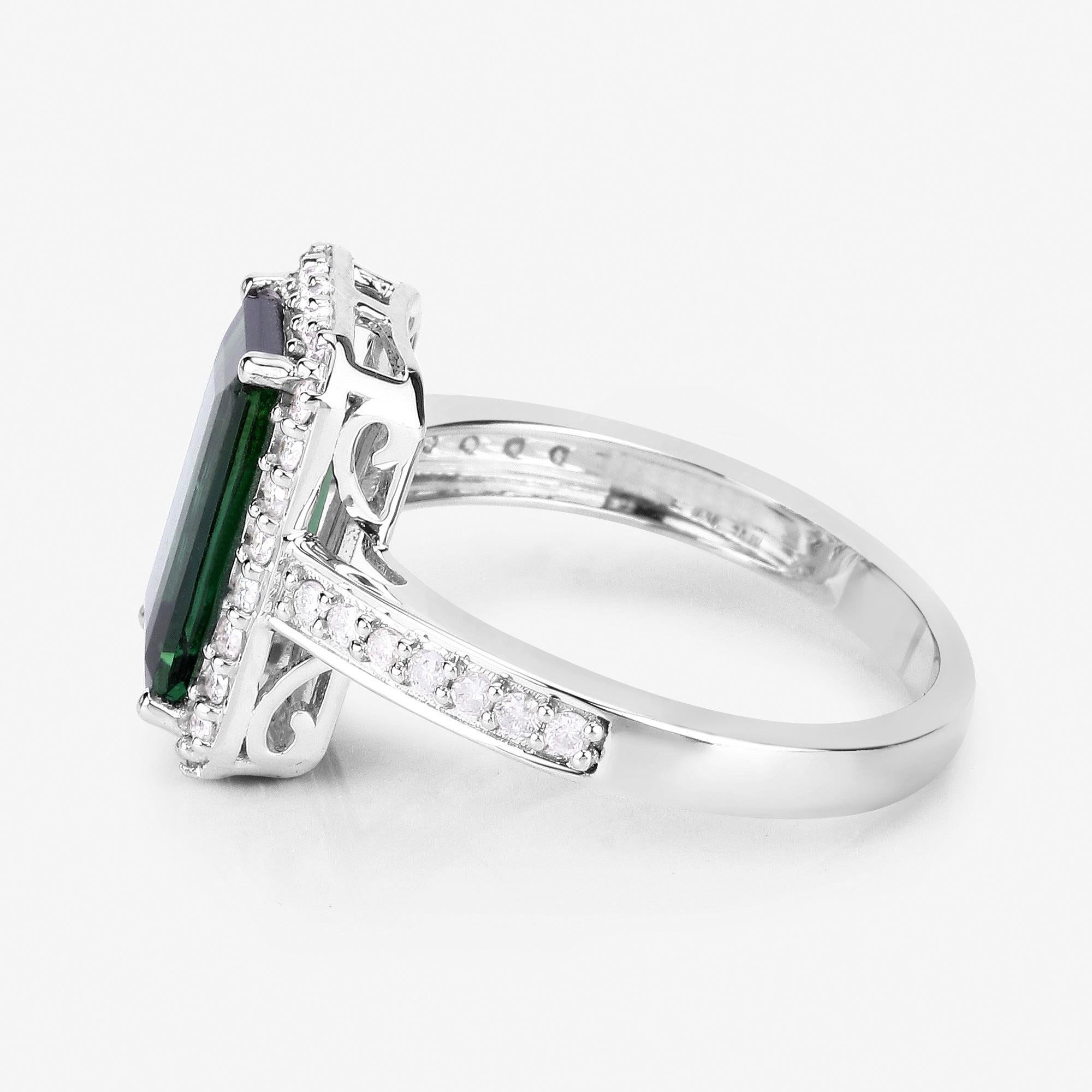 Natural Green Tourmaline and Diamond Halo Ring 3.05 Carats 14k White Gold In Excellent Condition For Sale In Laguna Niguel, CA