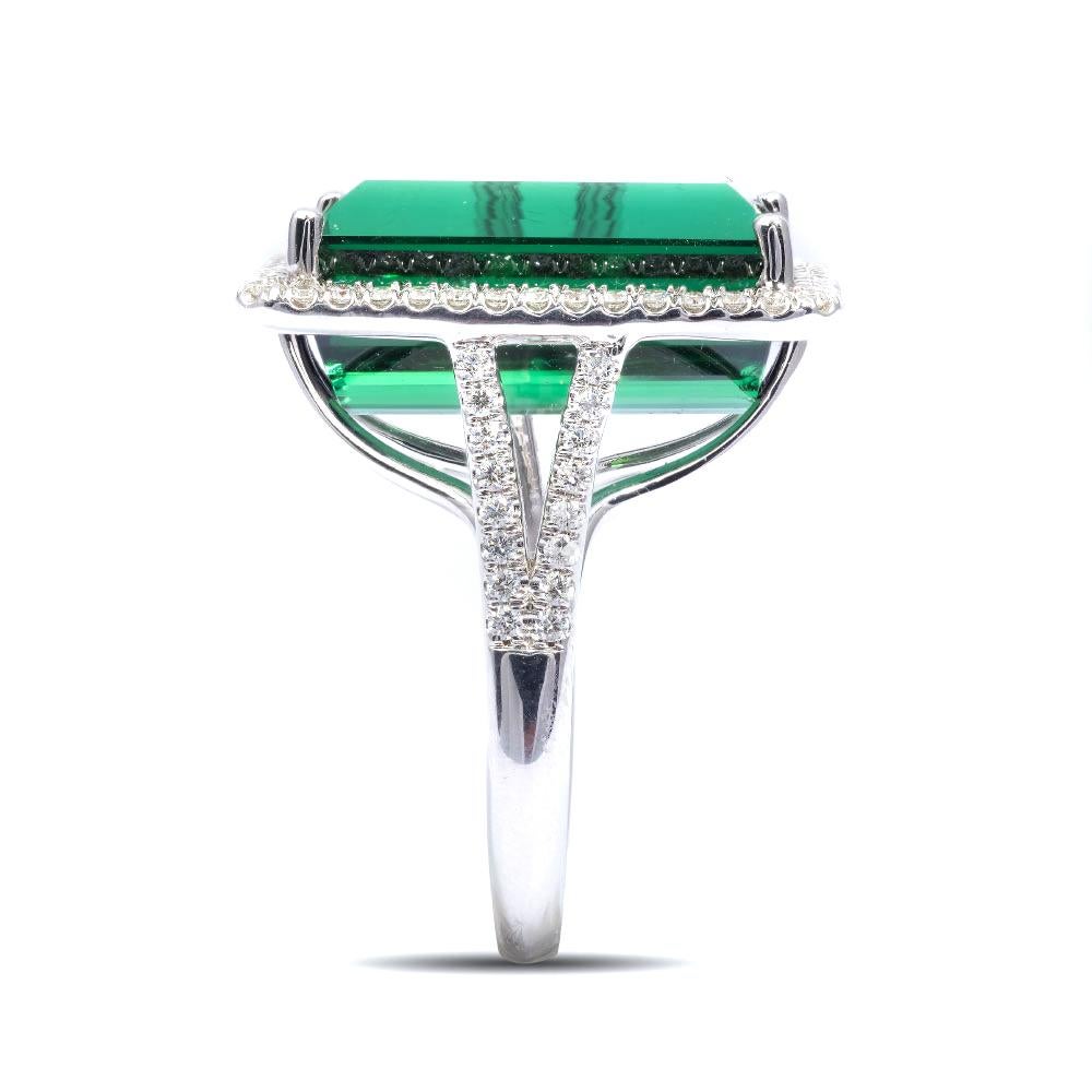 Natural Green Tourmaline Gemstone 19.64 cts in 14K White Gold Ring with Diamonds In New Condition For Sale In Los Angeles, CA