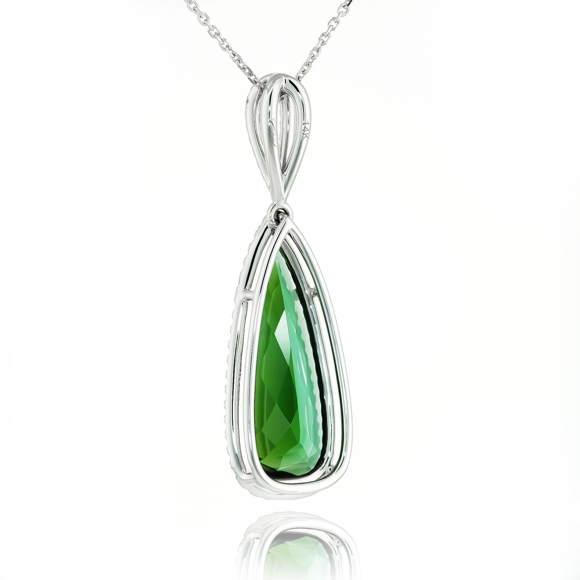 Natural Green Tourmaline Stone 6.25 cts in 14K White Gold Pendant with Diamonds In New Condition For Sale In Los Angeles, CA