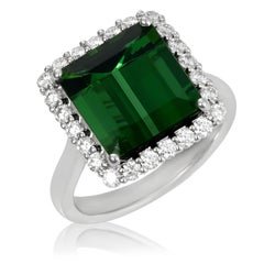Natural Green Tourmaline Stone 6.50 carats in 14K White Gold Ring with Diamonds