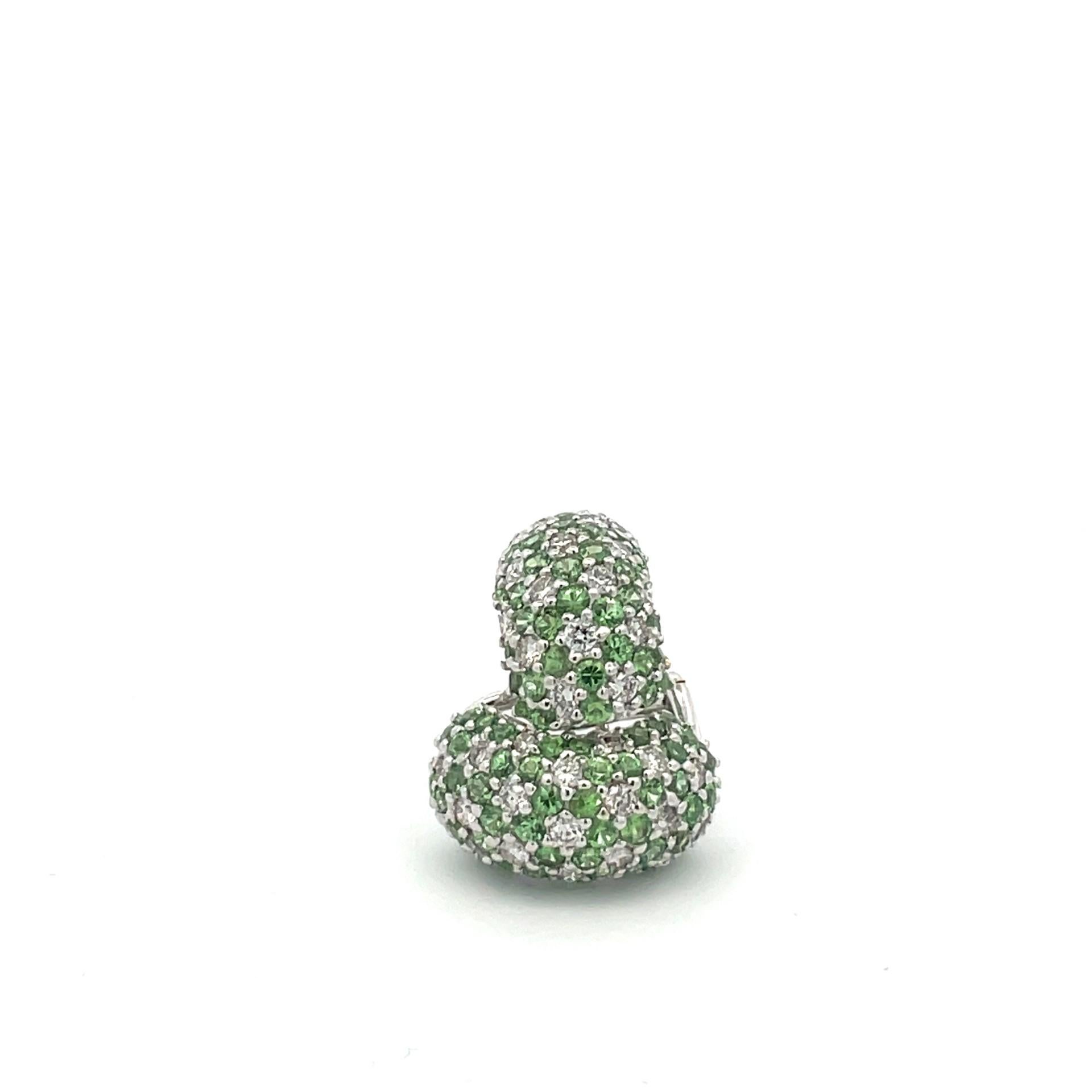 Natural Green Tsavorite and  Diamond Pave Wide Huggies in 18 Karat White Gold In New Condition For Sale In Westmount, CA