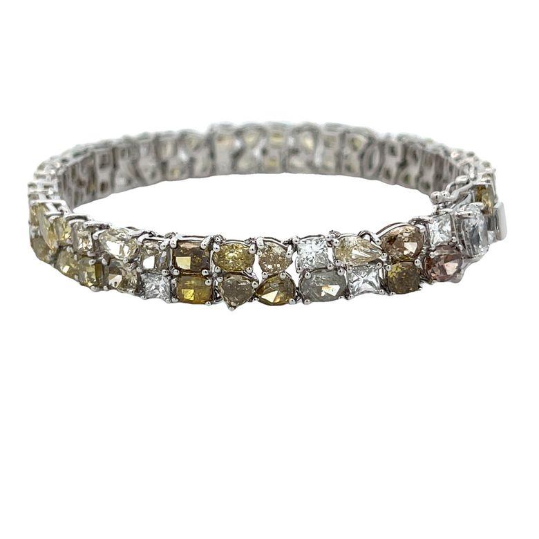 Modern Natural Green & White Diamond Bracelet 22.73CT 18K White Gold For Sale