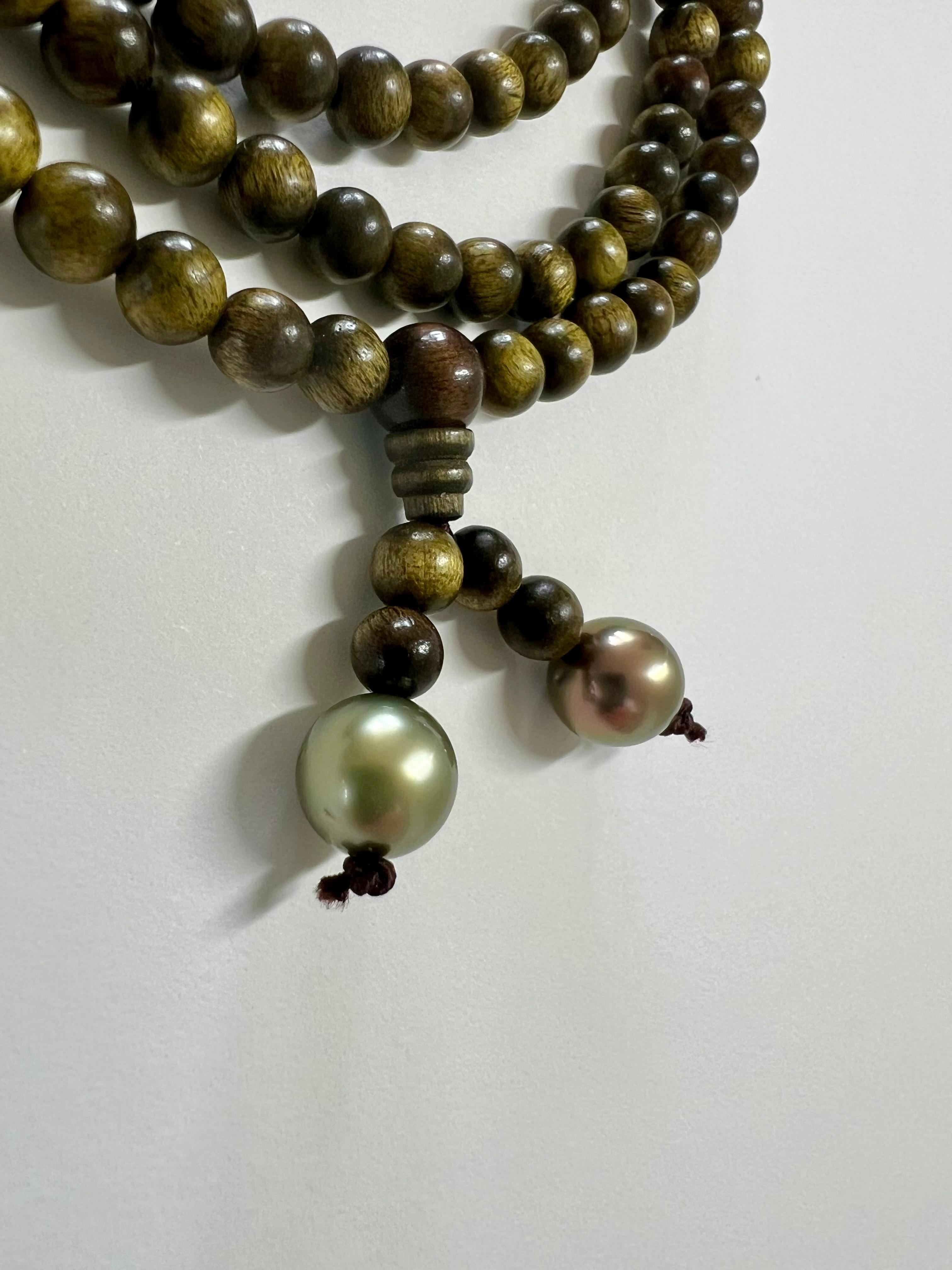 Uncut Natural Green Wood and Tahiti Pearl Jewelry Piece as Necklace or Bracelet For Sale