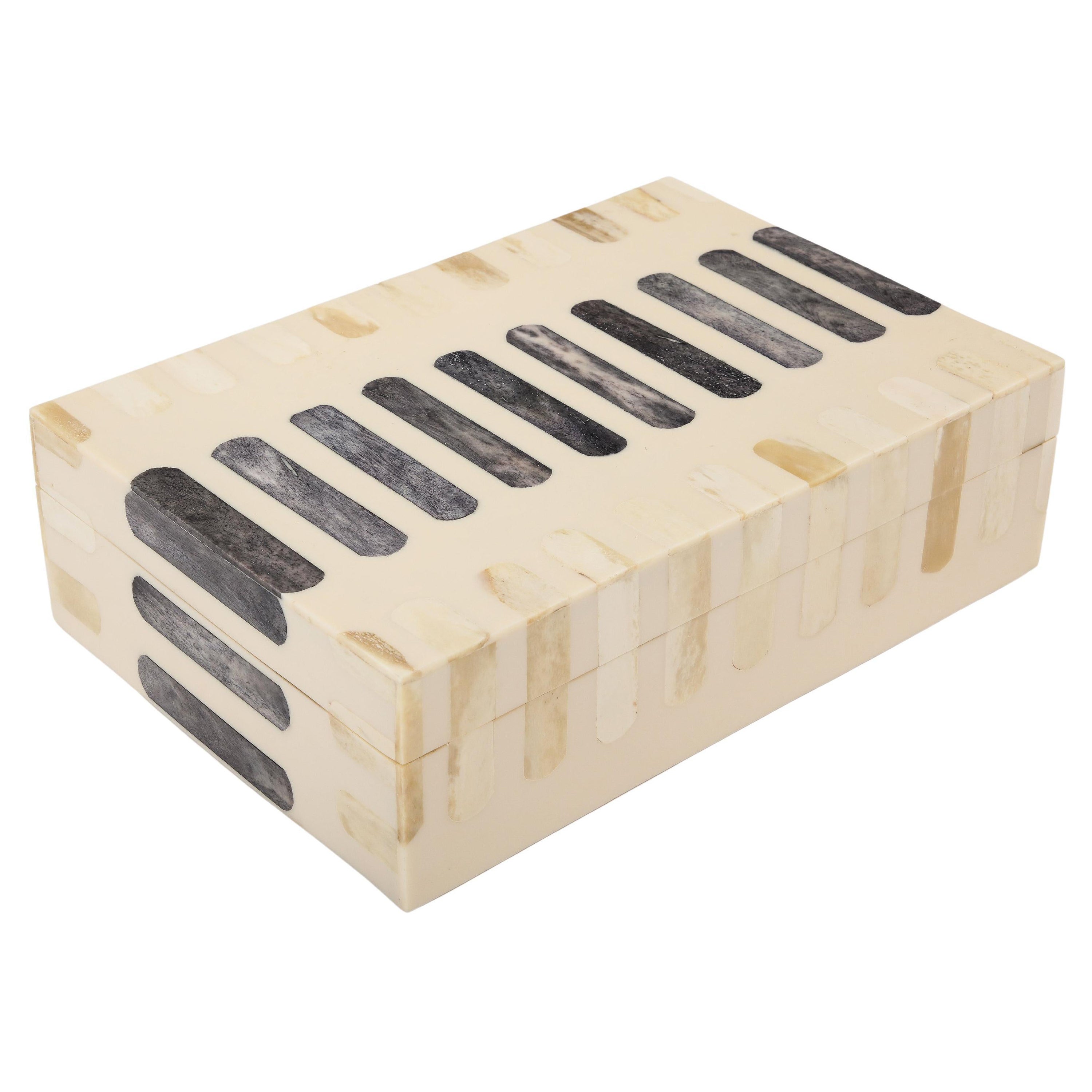 Natur, Grau Oblong Inlay Box im Angebot