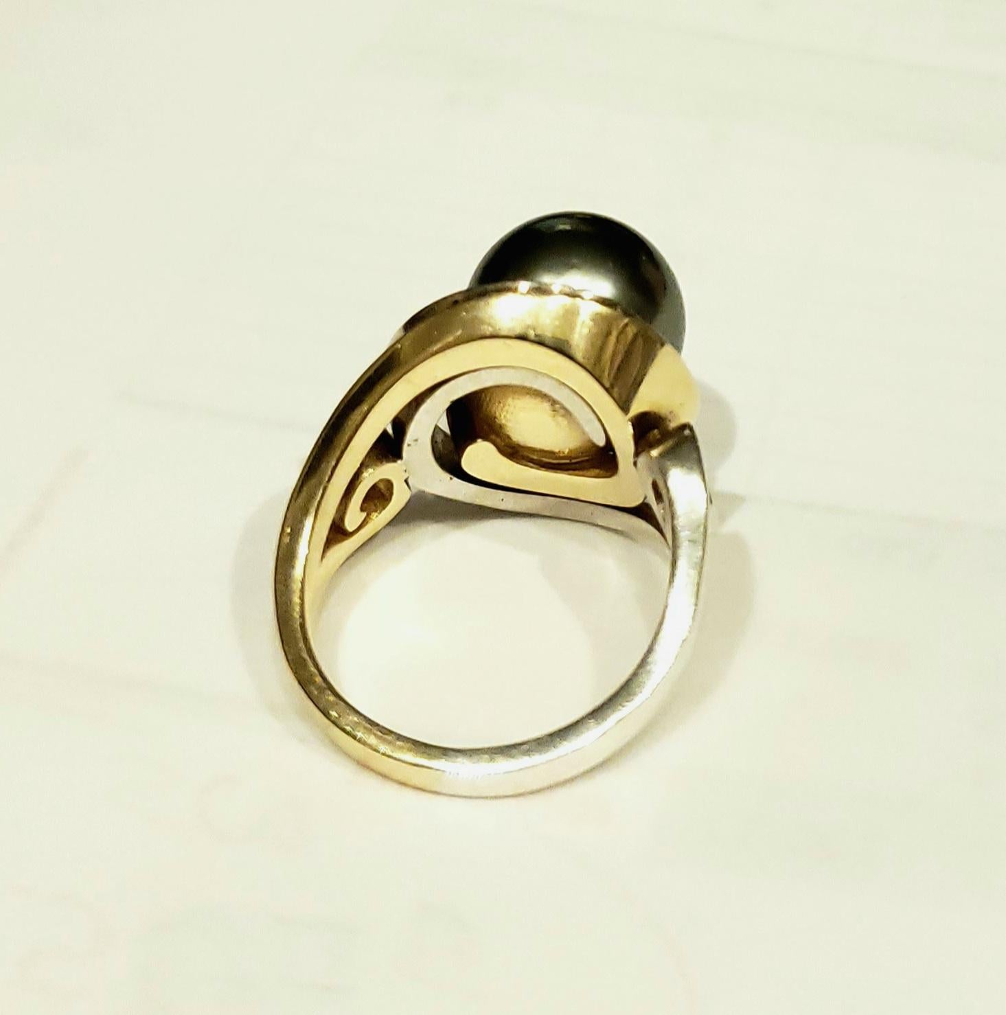 Contemporary Natural Grey Tahitian Pearl Cocktail Ring For Sale