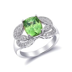 Natural Grossular Garnet Gemstone 3.37 cts in 18K White Gold Ring with Diamonds