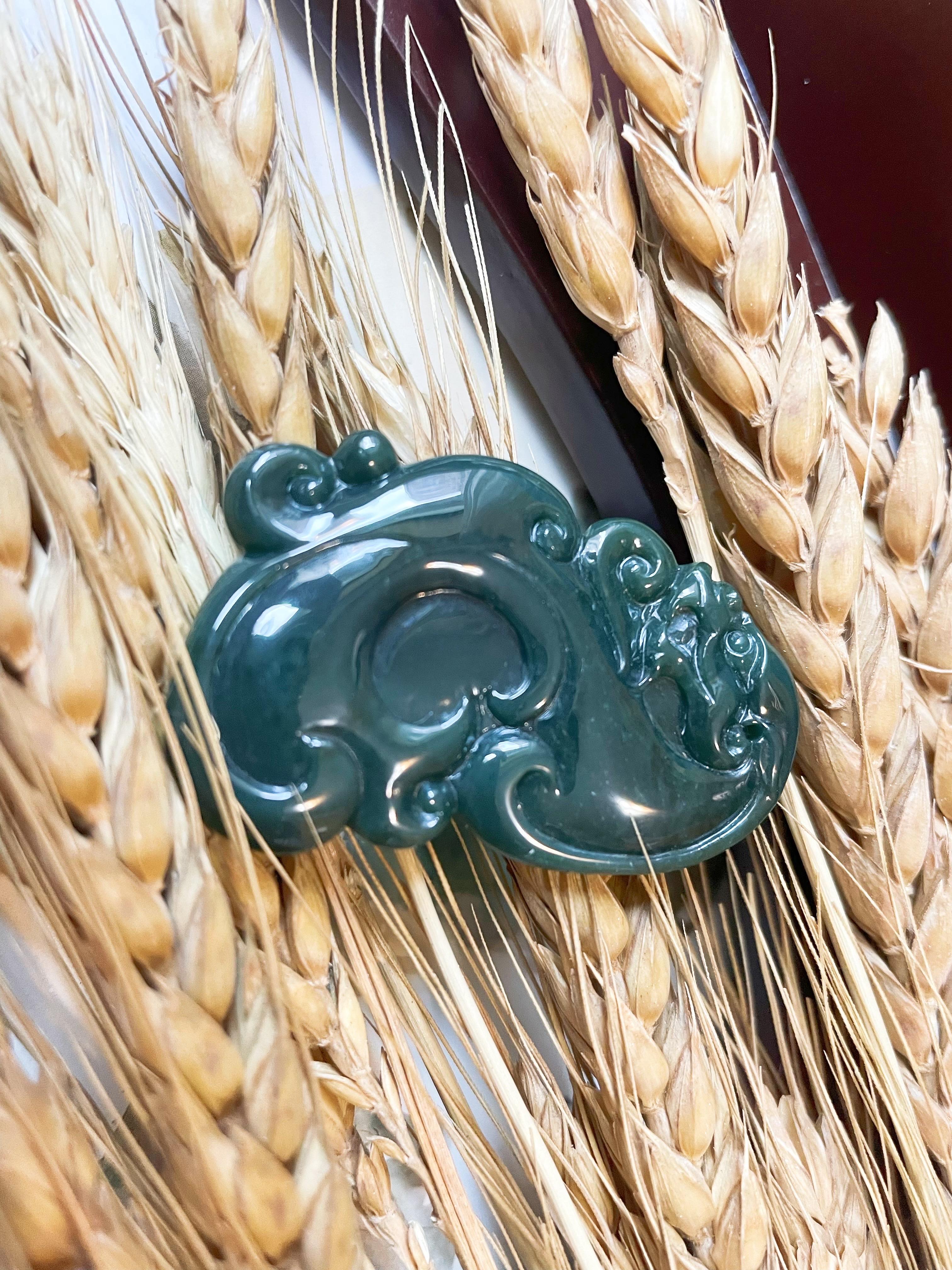 Artisan Natural Guatemala Carved Ancient Dragon Jade Loose Stone Pendant For Sale