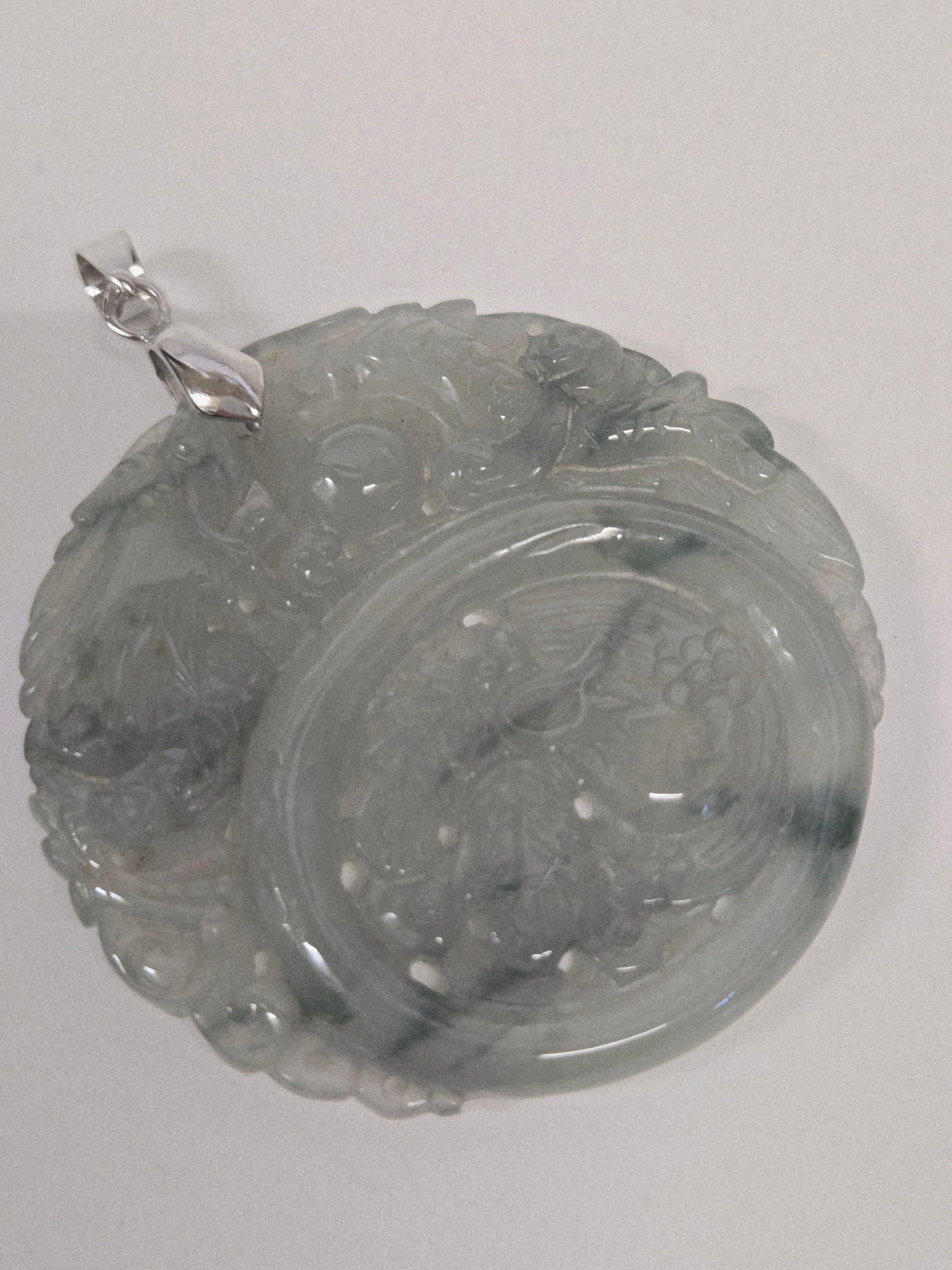 Ciondolo Talismano della Fenice e del Drago in giadeite naturale scolpita a mano in vendita 3