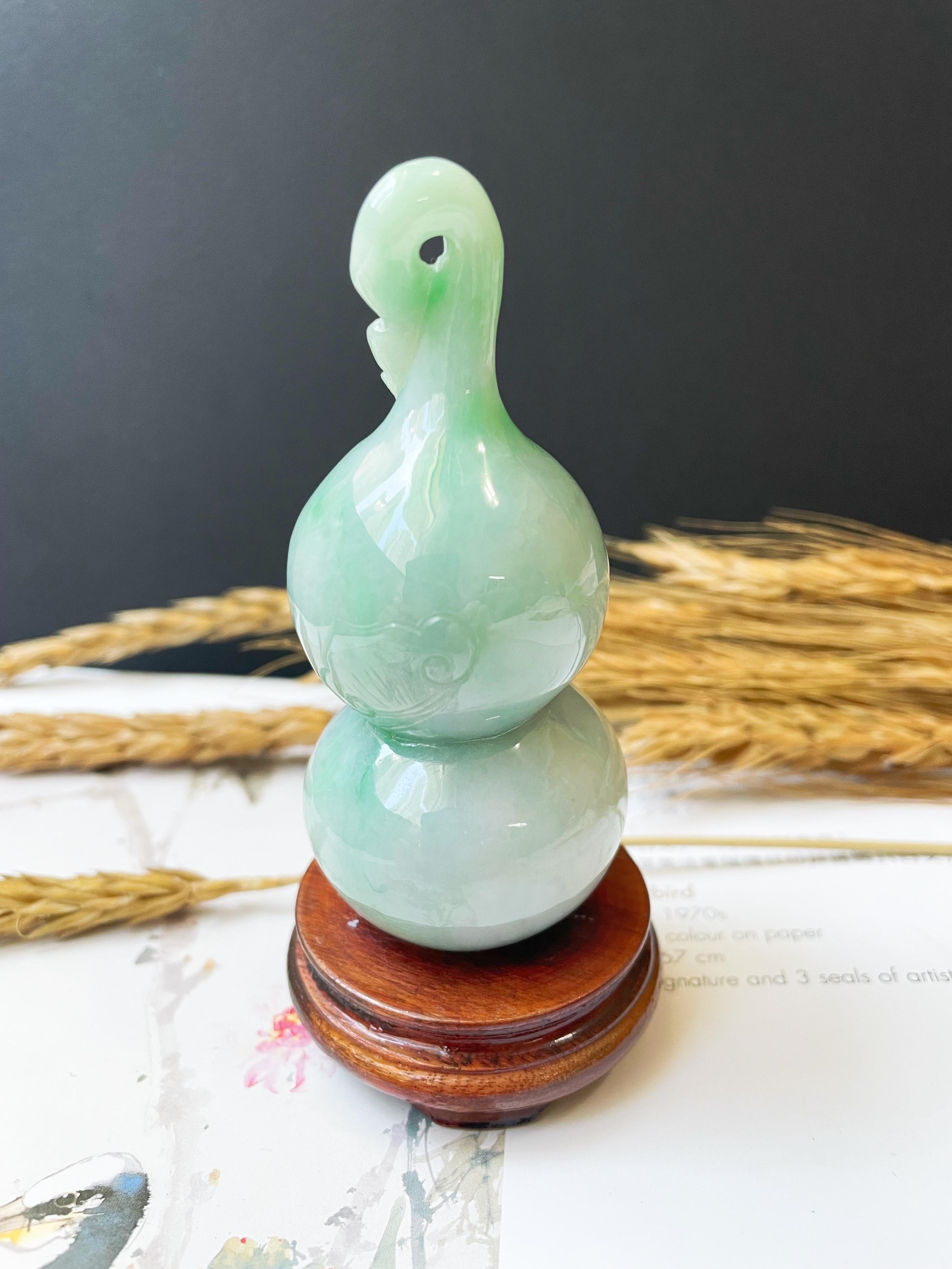 Taille vieille mine Jadeite naturelle artisanale Calabash Hulu vert pomme en vente