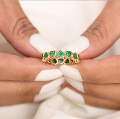 Natural 4.12 cts Zambian emerald band ring 18k gold