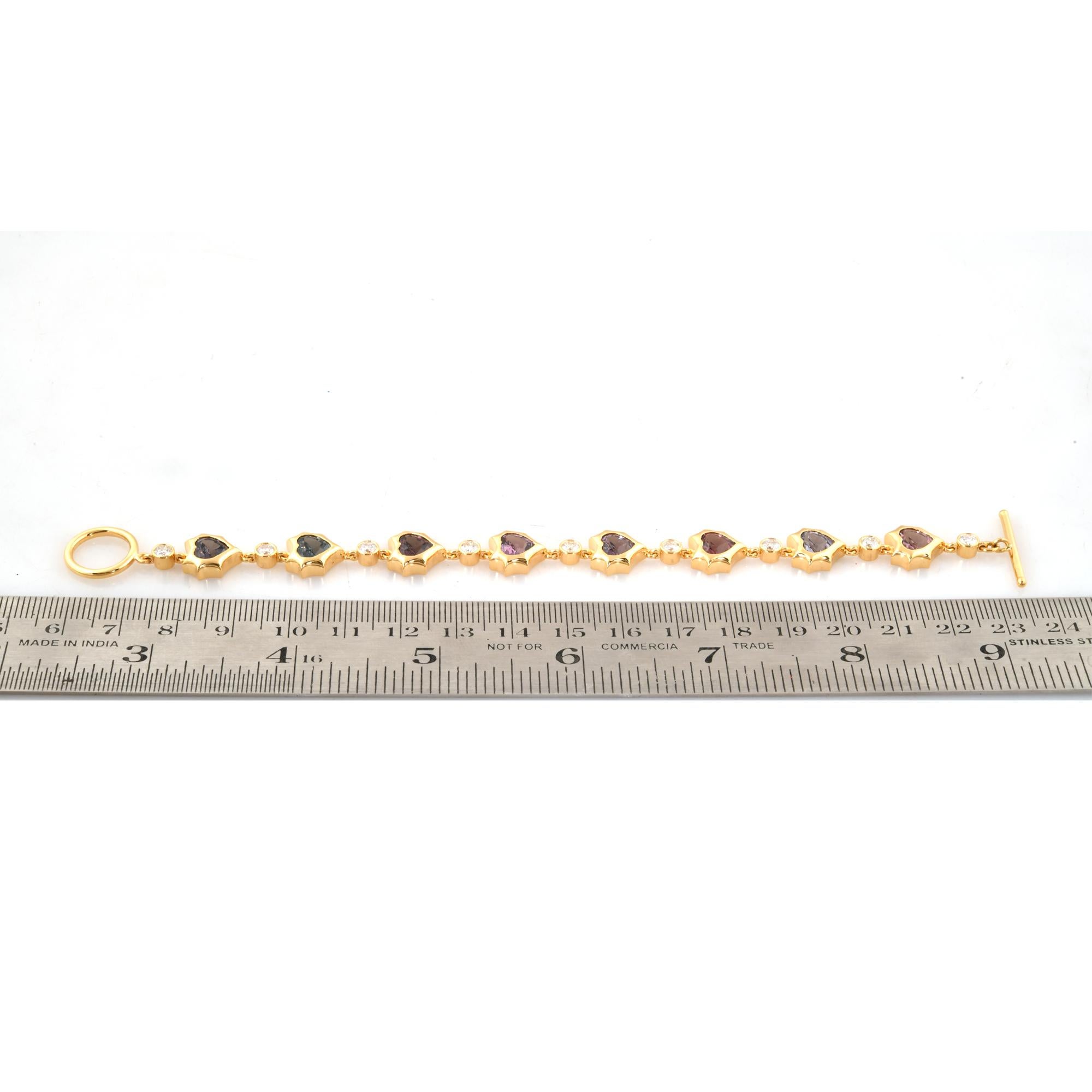Bracelet à bascule en or jaune 18 carats avec spinelles en forme de cœurs naturels multicolores SI/H diamants en vente 1