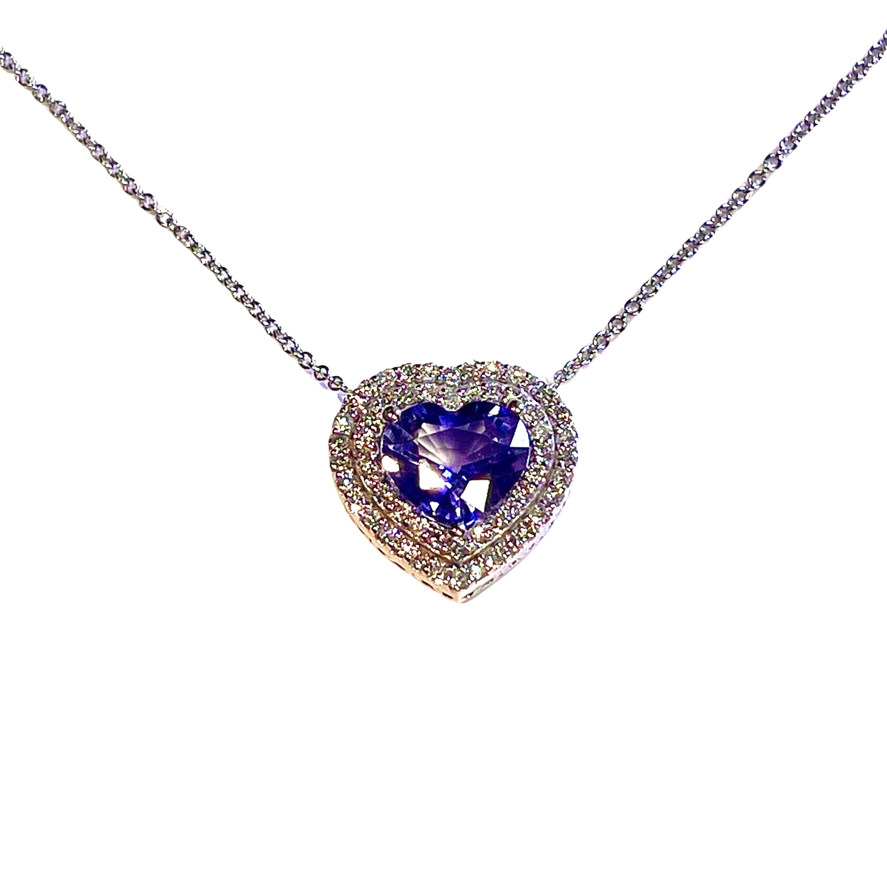 Natural Heart Sapphire Diamond Pendant 18