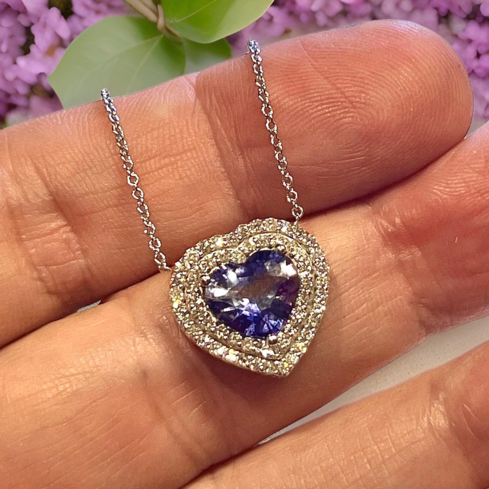 Natural Heart Sapphire Diamond Pendant 18